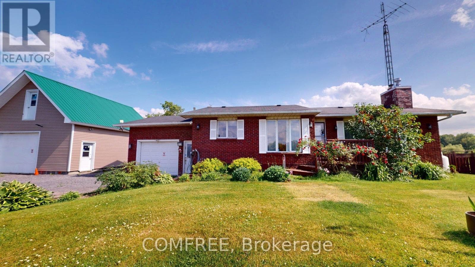 2196 CONCESSION 3 ROAD in