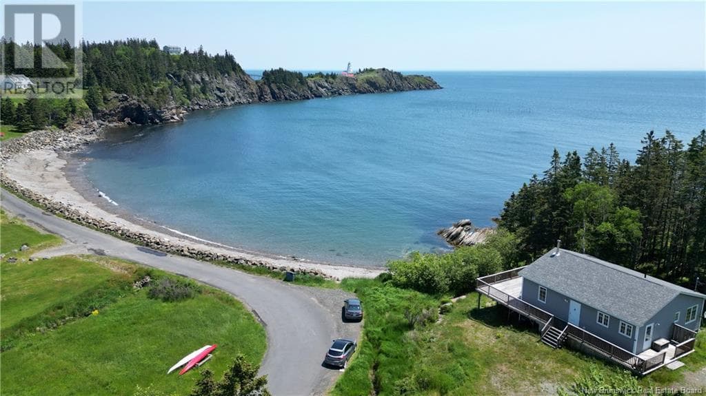 22 PETTES COVE ROAD in