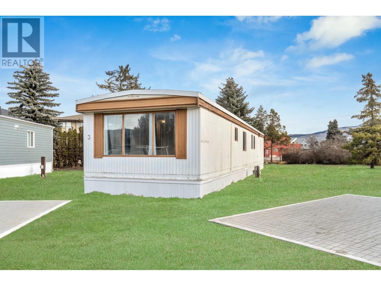 2776 CLAPPERTON AVENUE UNIT 3 in