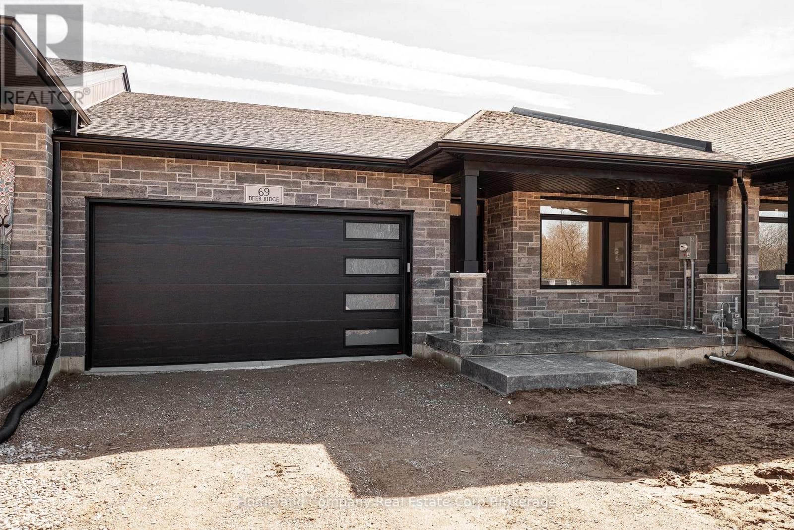 54 DEER RIDGE LANE in