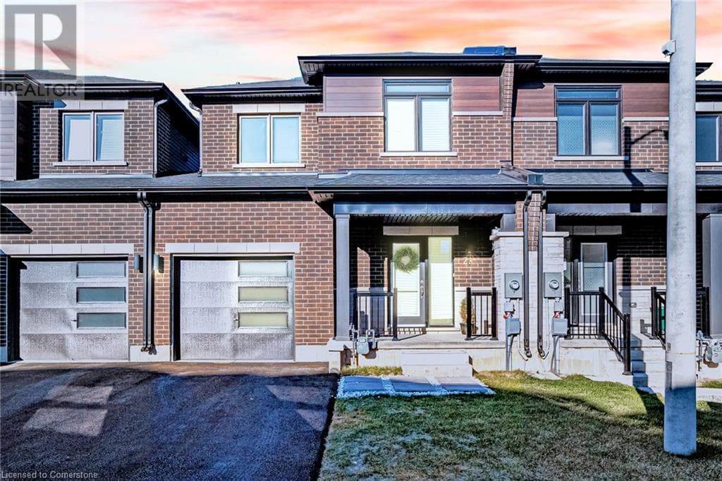 26 BENTGRASS DRIVE in