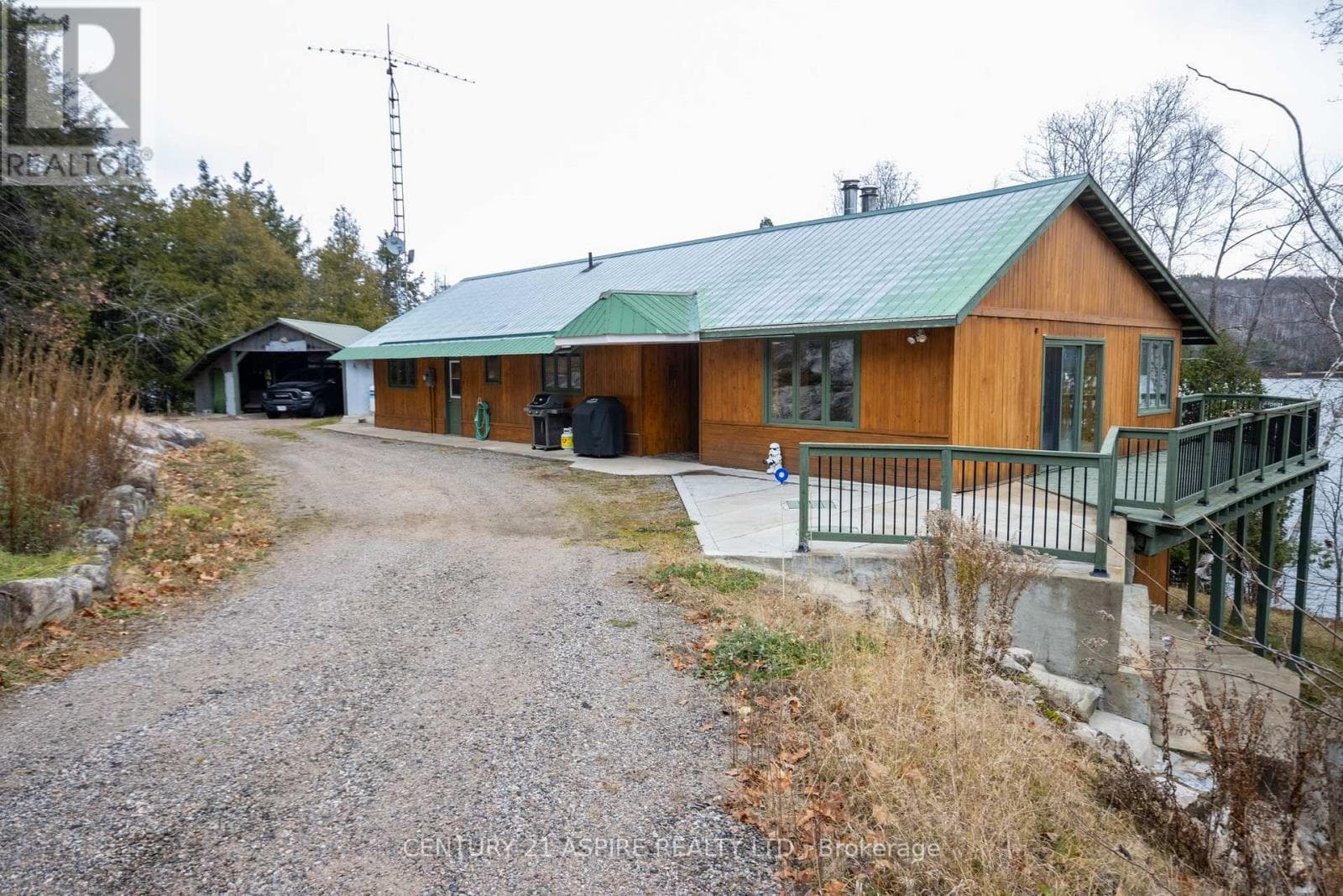 336 WILTOM DRIVE in