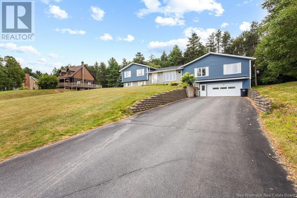 10 CEDAR STREET in