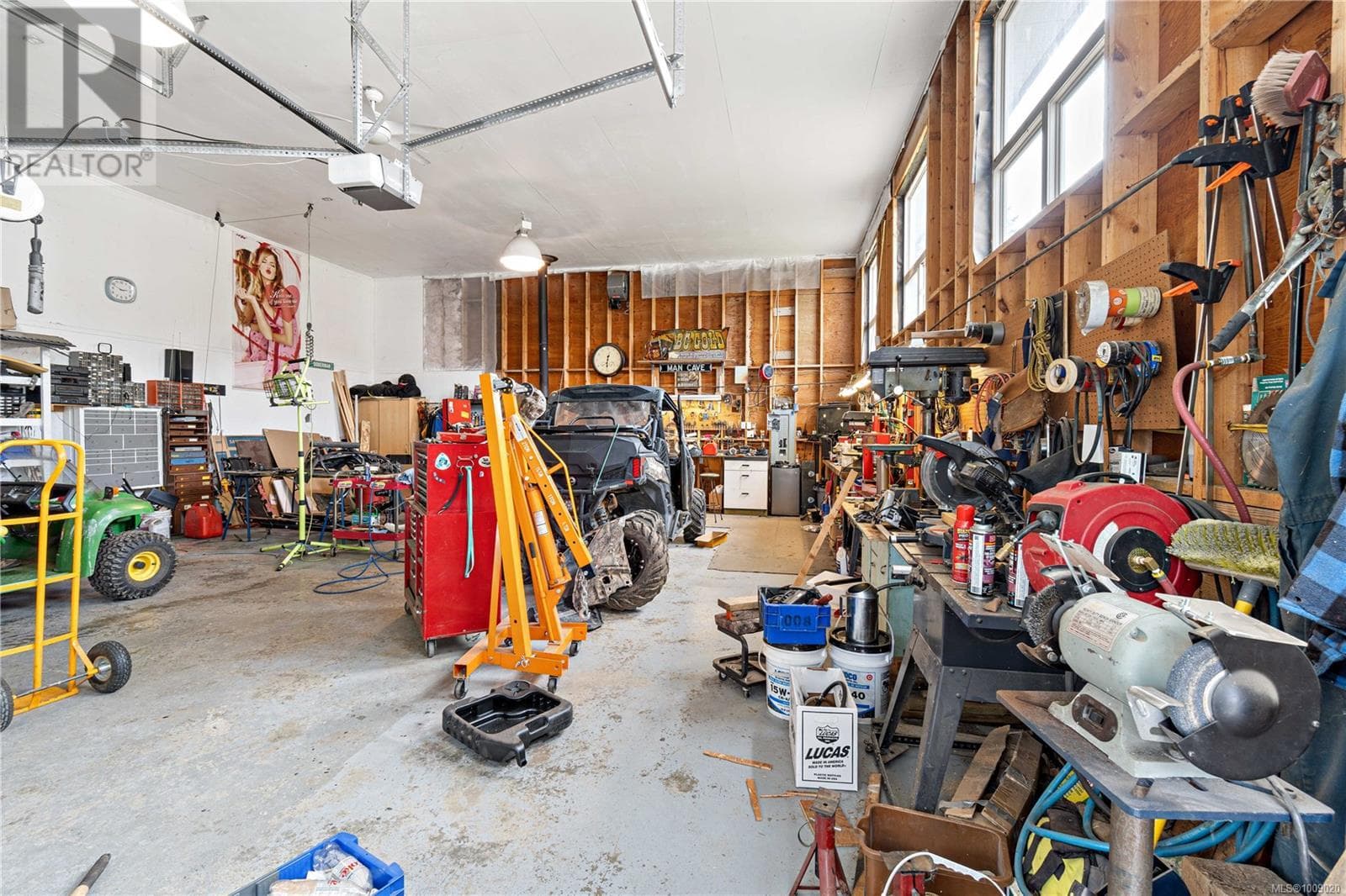 2445 GODFREY ROAD in