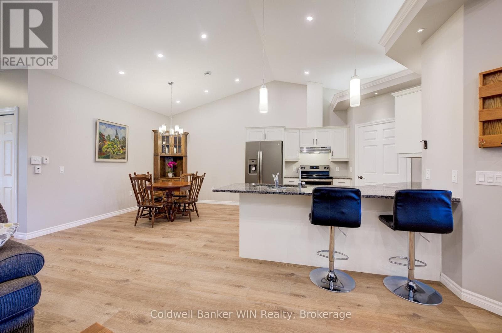 103 BROOMERS CRESCENT in