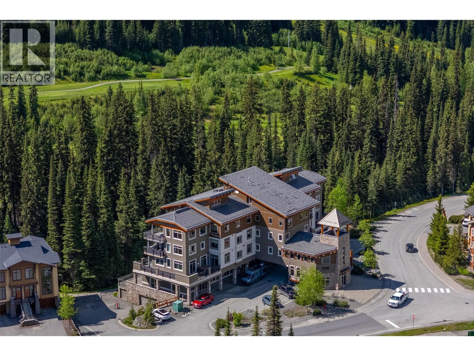 3270 Village Way Unit# 304 in