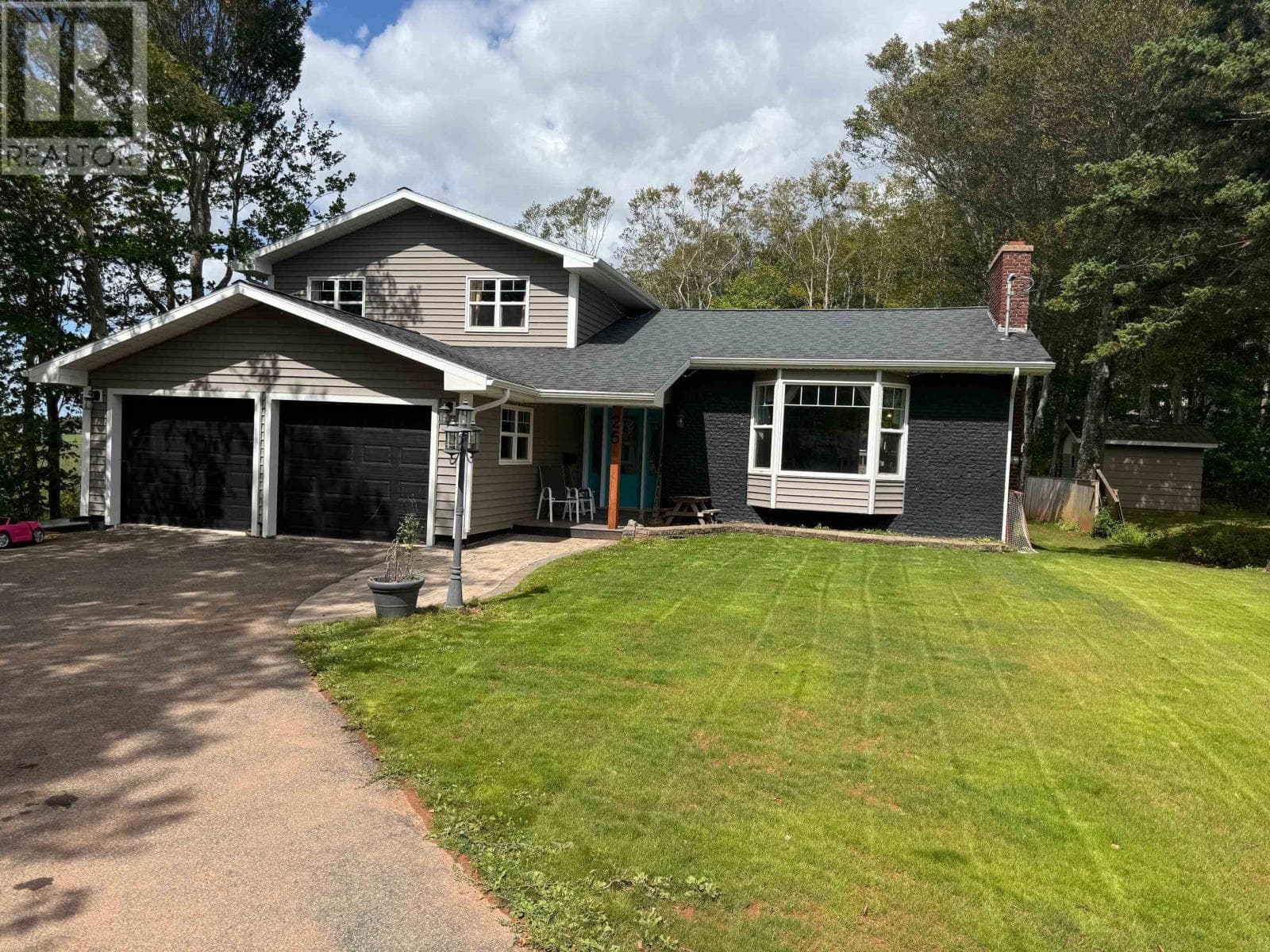 25 CHARLOTTE DRIVE in