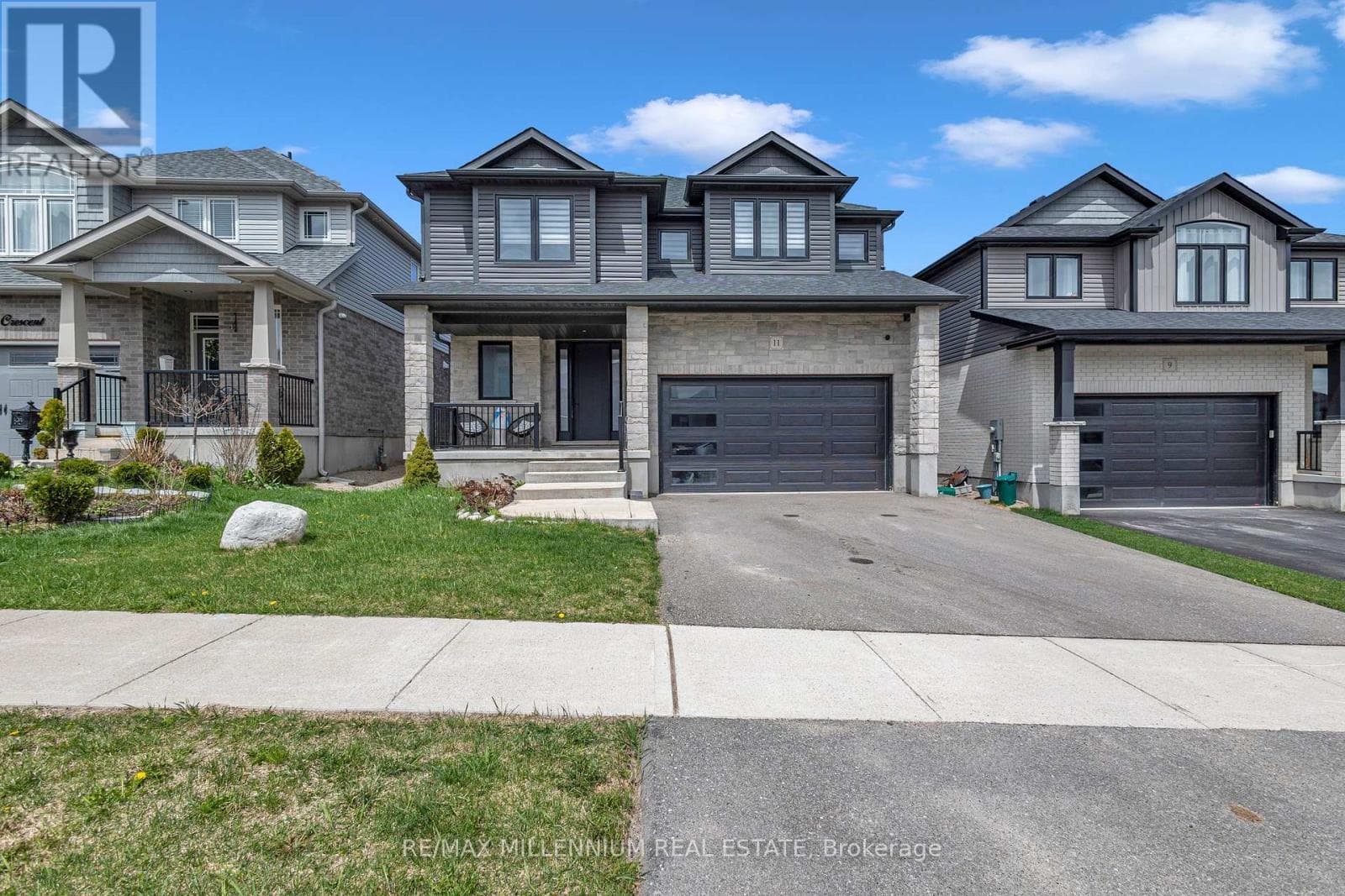 11 TINDALL CRESCENT in