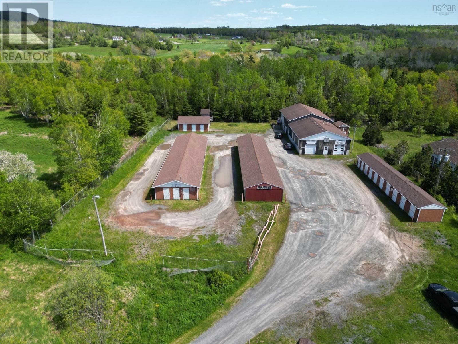 5982 STELLARTON TRAFALGAR ROAD in