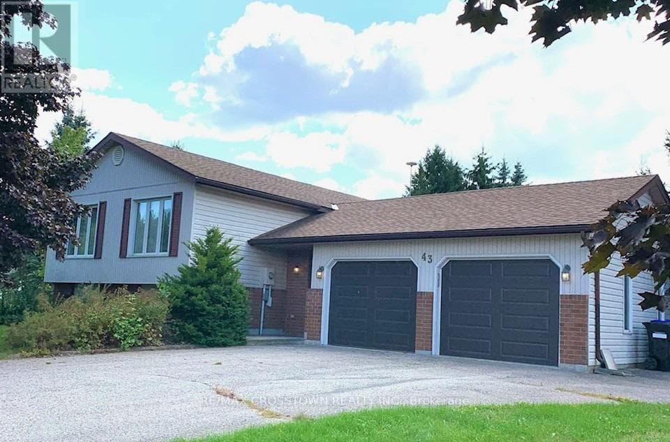 43 FOYSTON PARK CIRCLE in