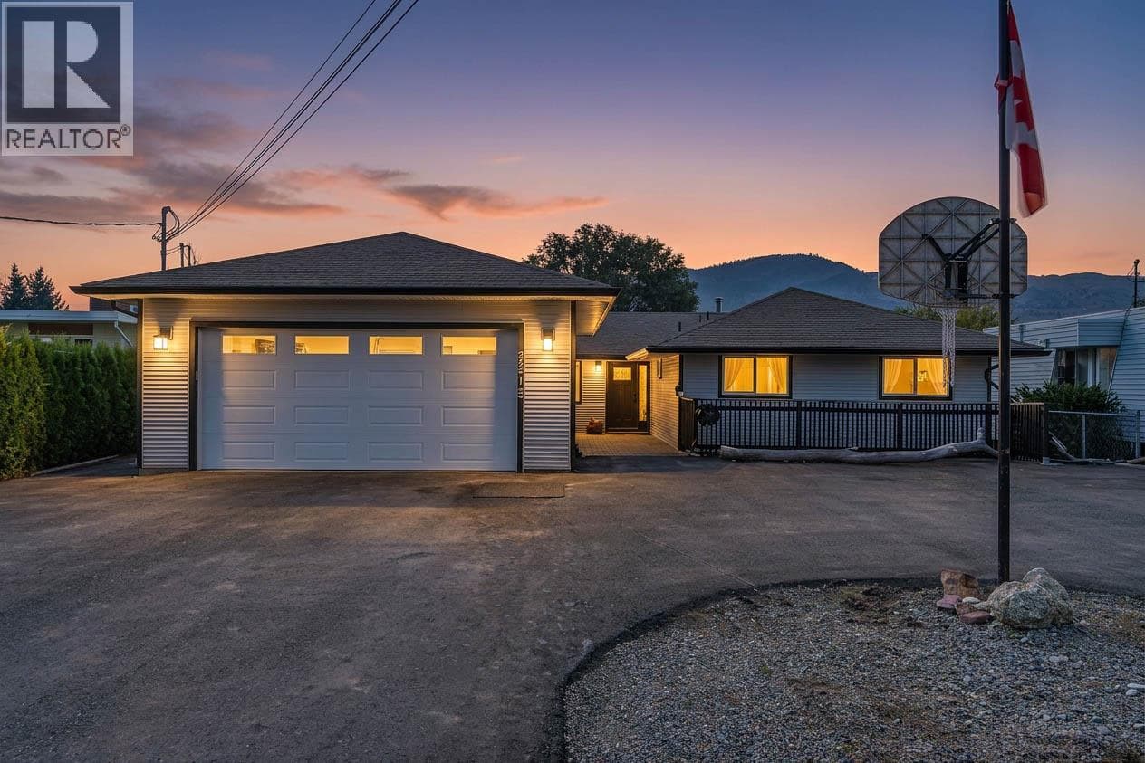 2215 BARBARA AVENUE in