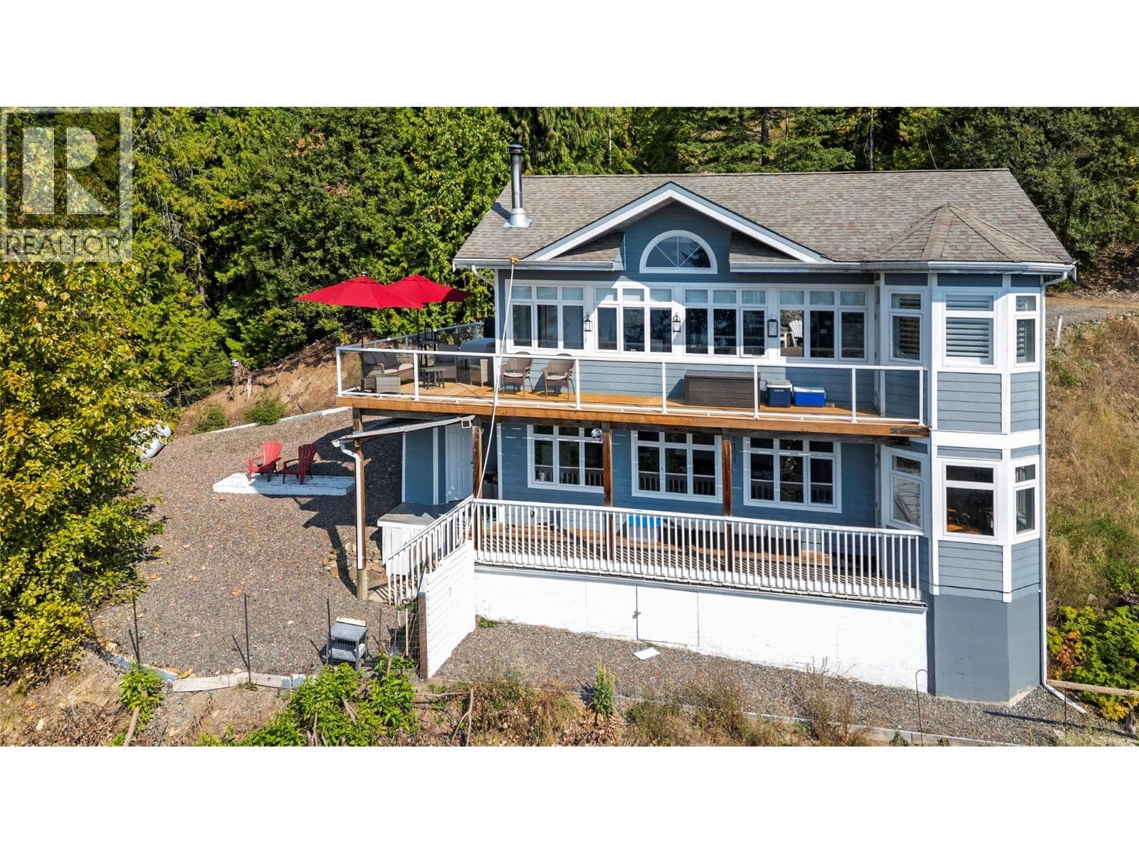 7660 LICHEN ROAD in