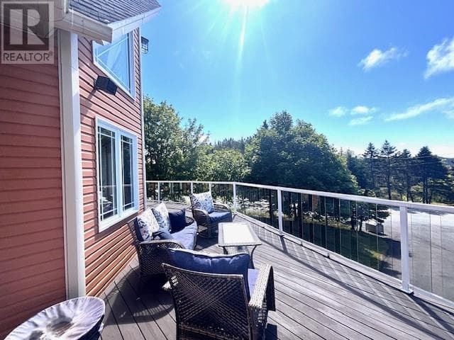1432 Main Road in