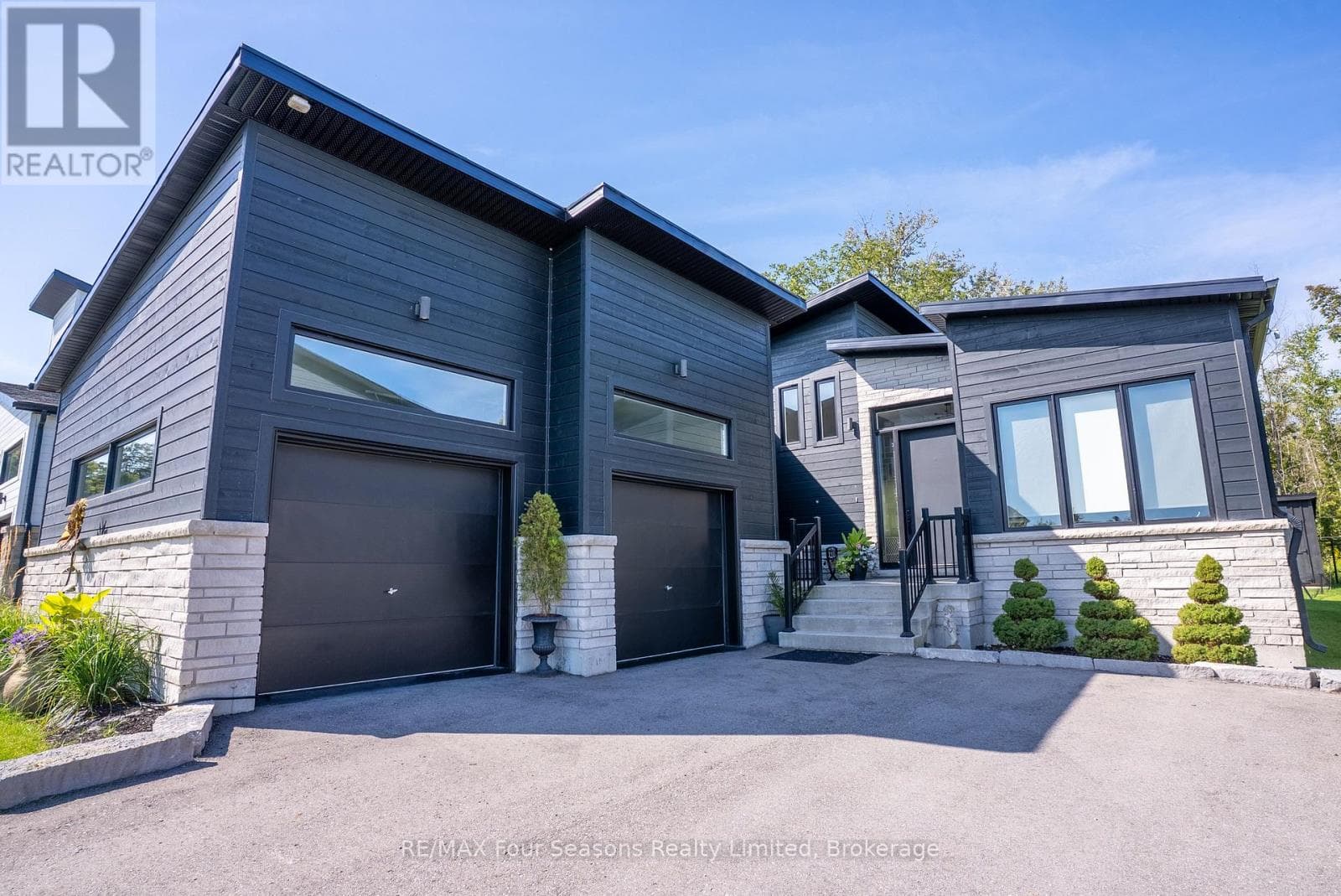 102 GOLDIE COURT in