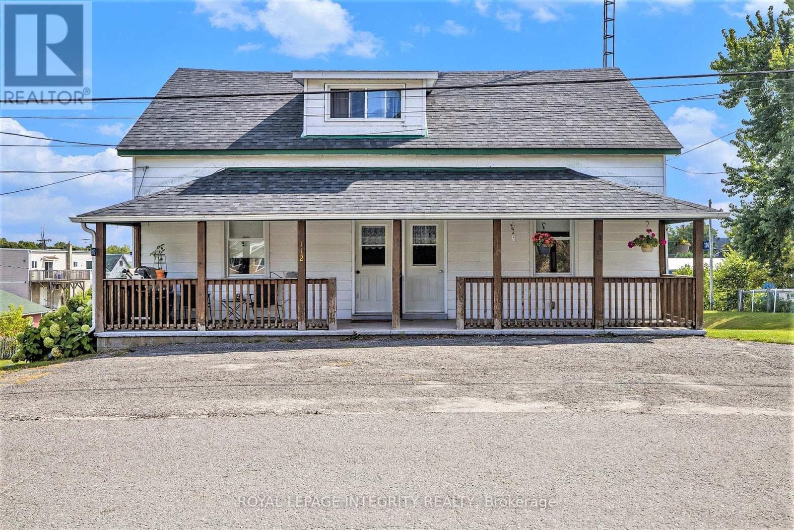 112,114 CLARENCE STREET in