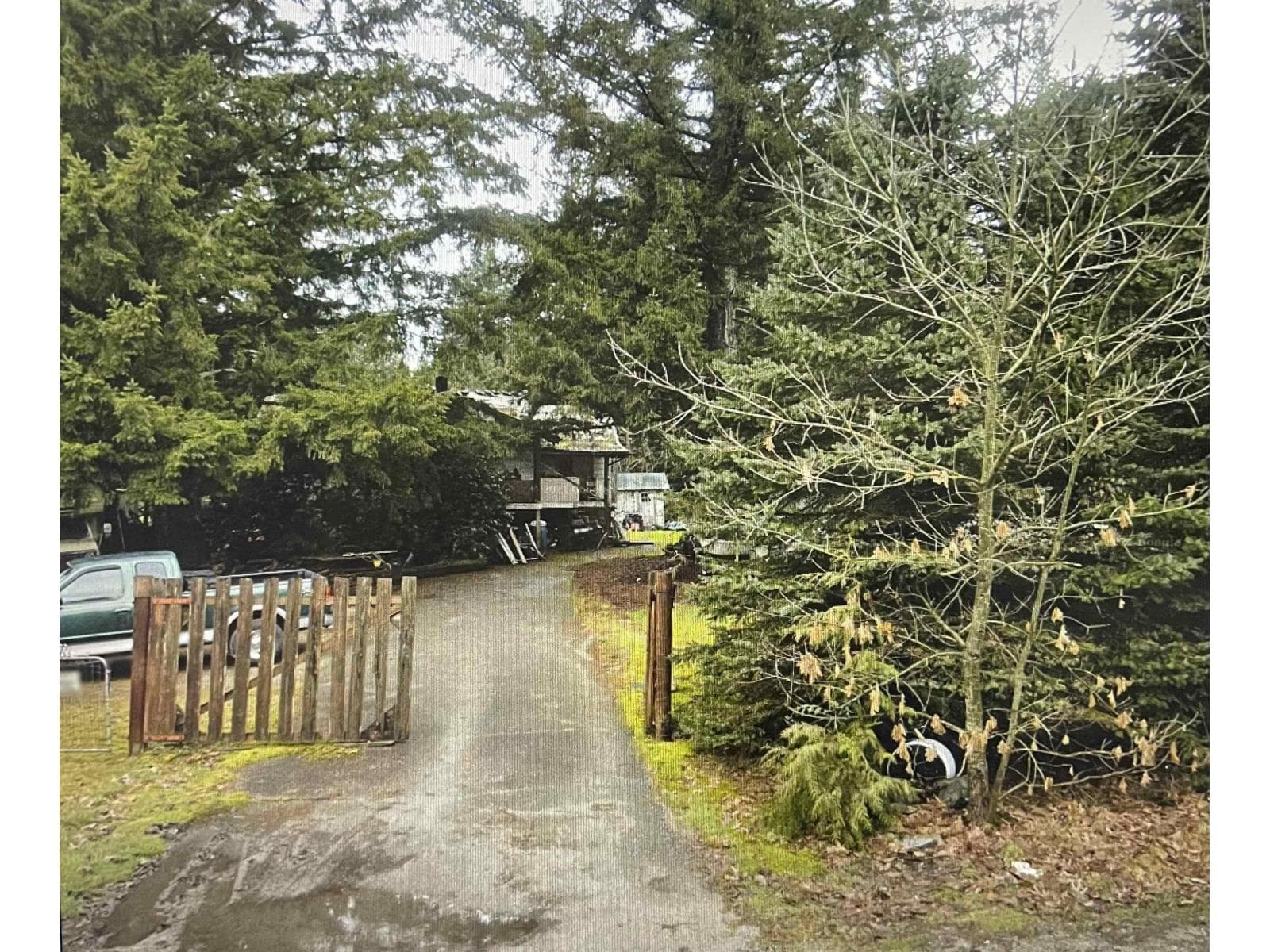 32211 KEYSTONE AVENUE in Municipal Forest