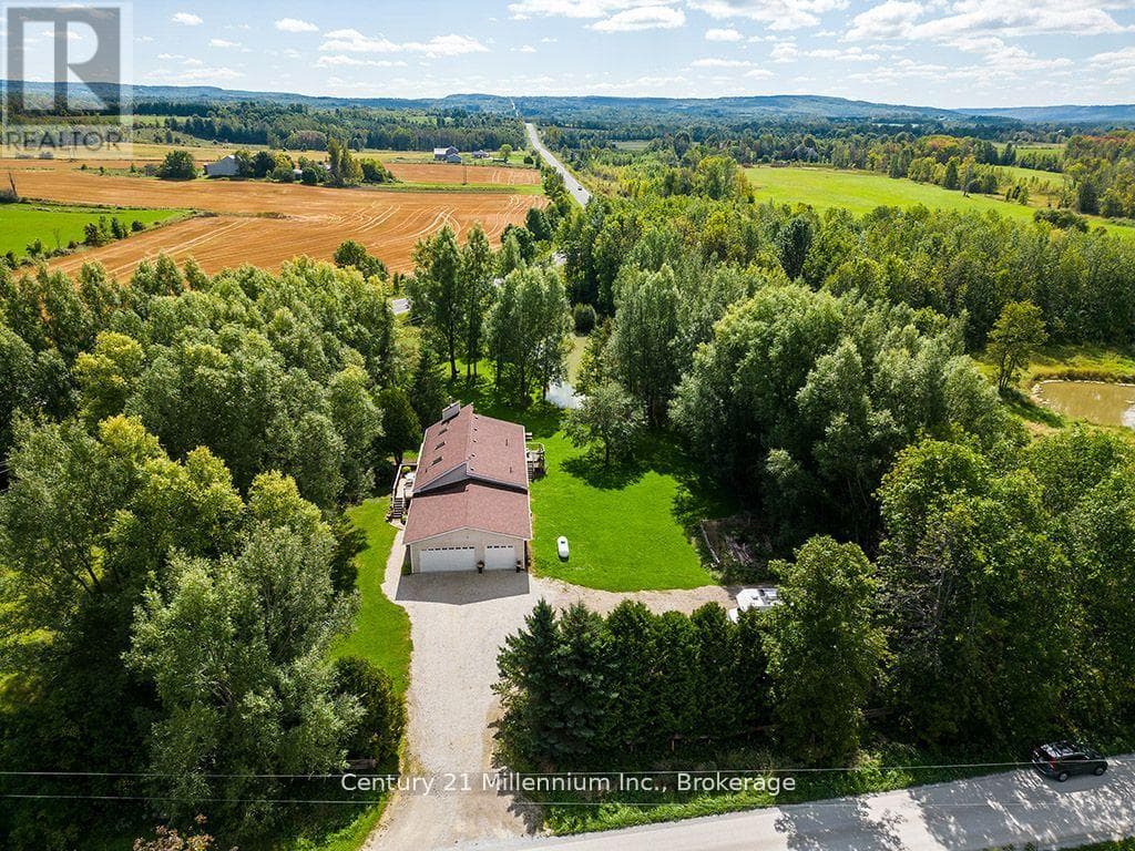 727302 22 C SIDE ROAD in