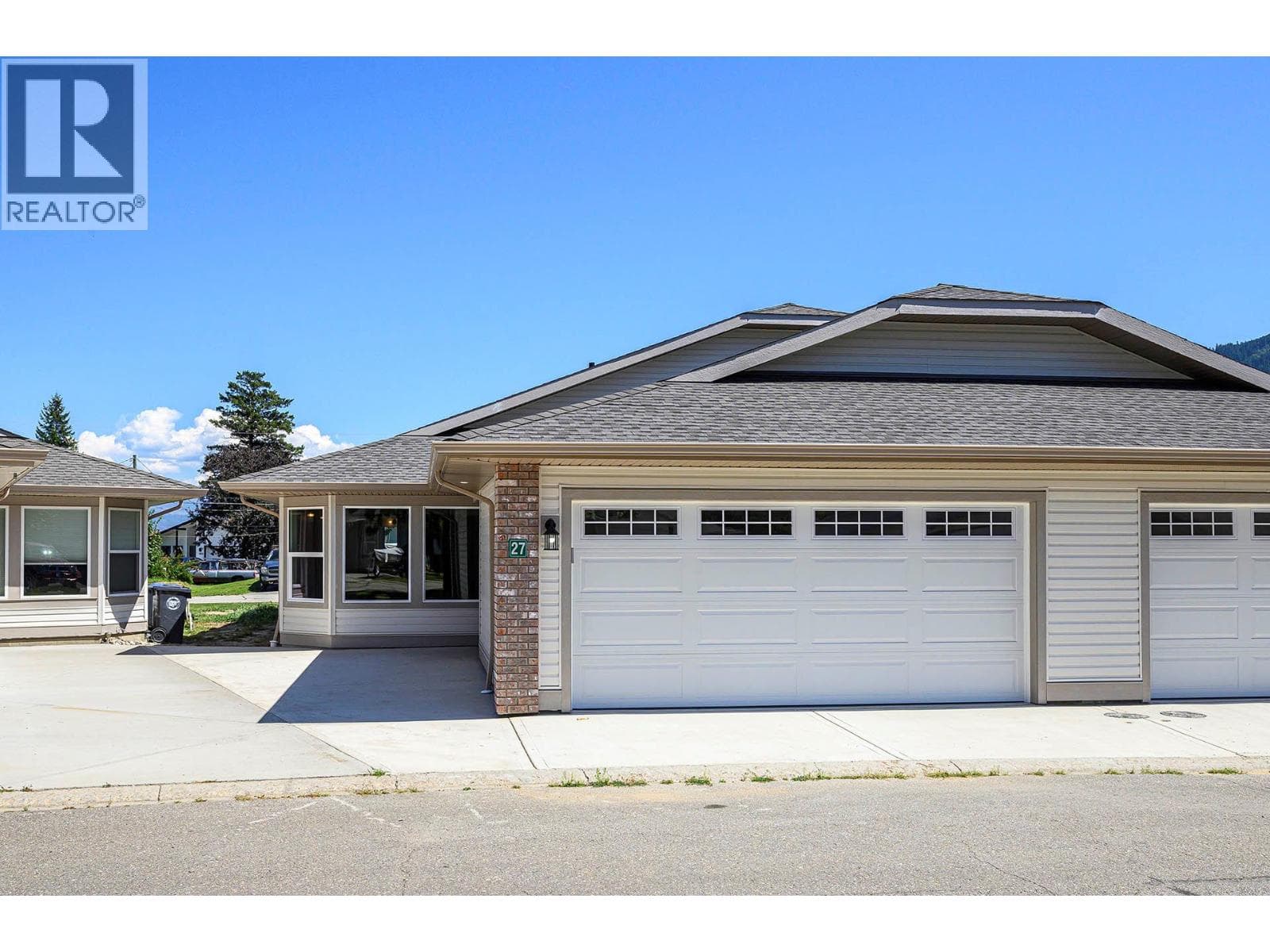 312 ARBUTUS Street Unit# 27 in