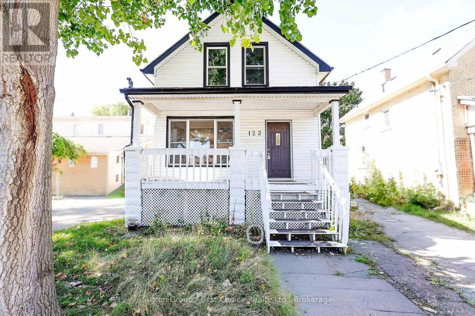 122 TRINITY STREET in