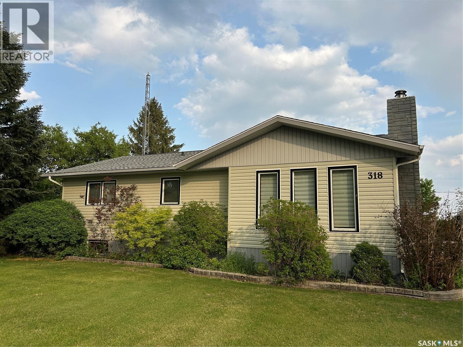 318 3RD AVENUE in