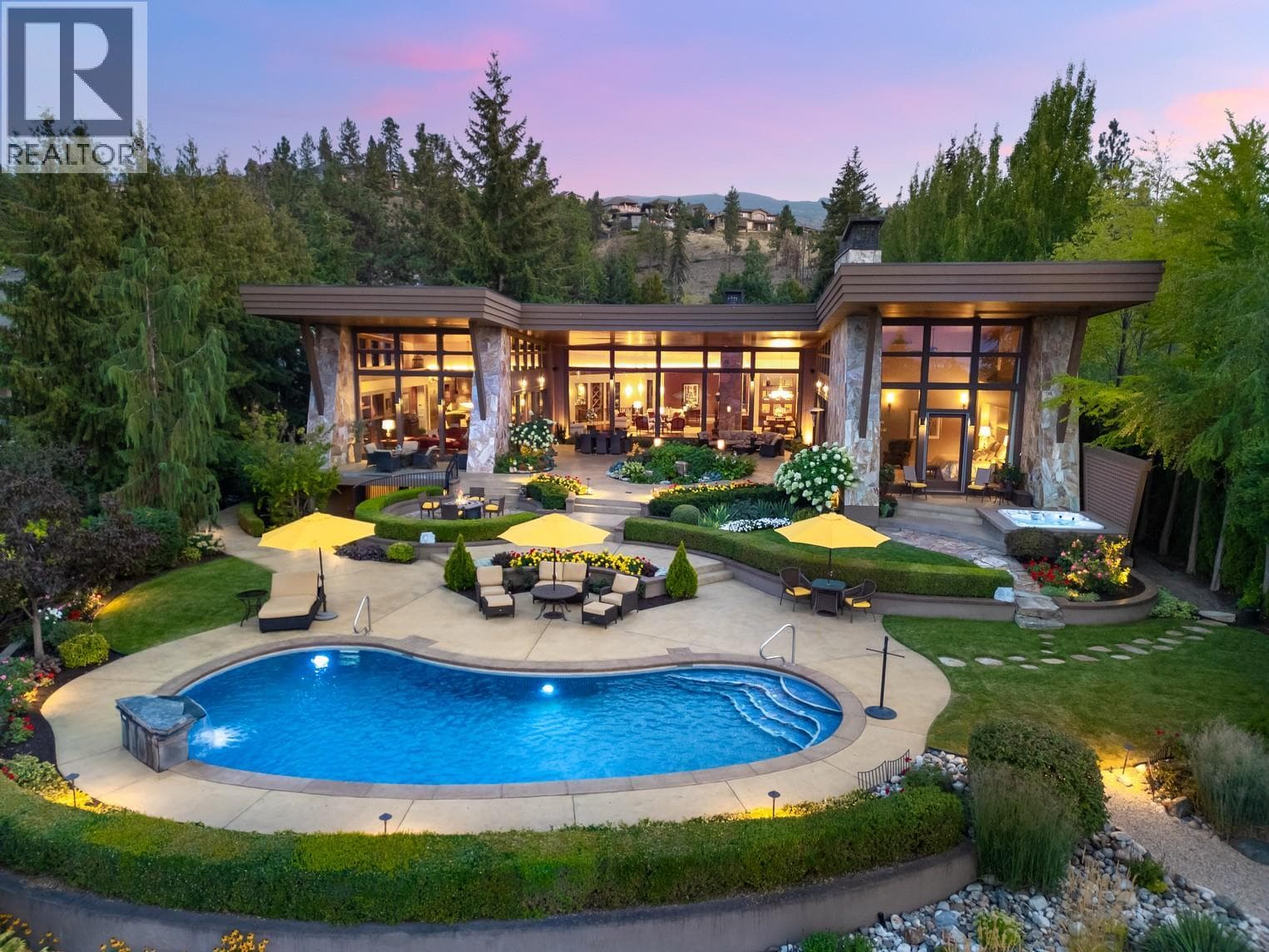 704 BARNABY ROAD in Southwest Mission