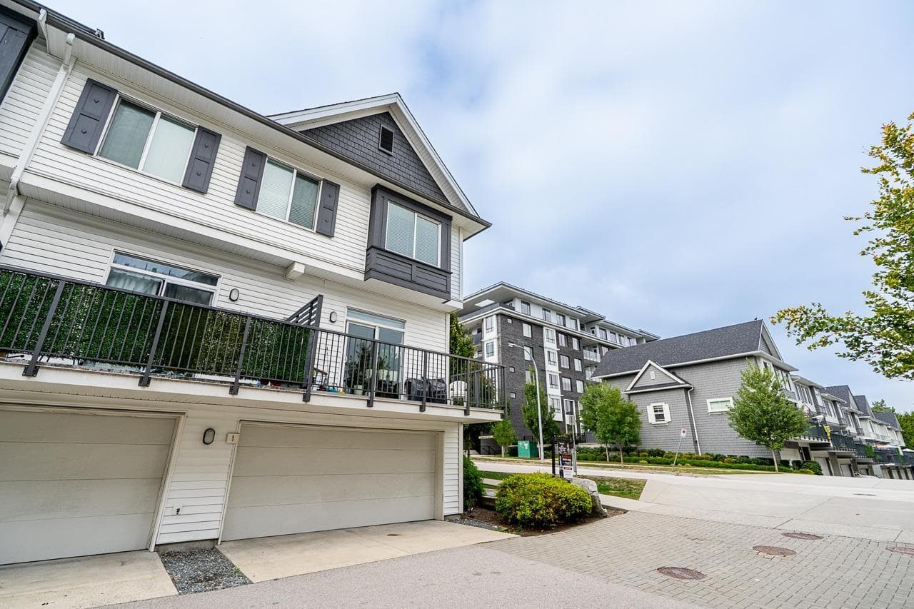 1 13636 81A AVENUE in Newton