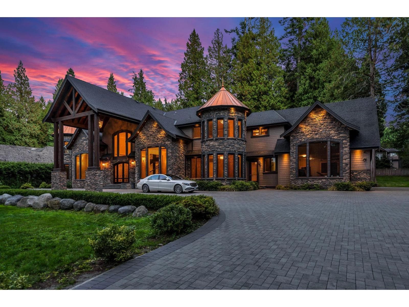 13288 WOODCREST DRIVE in