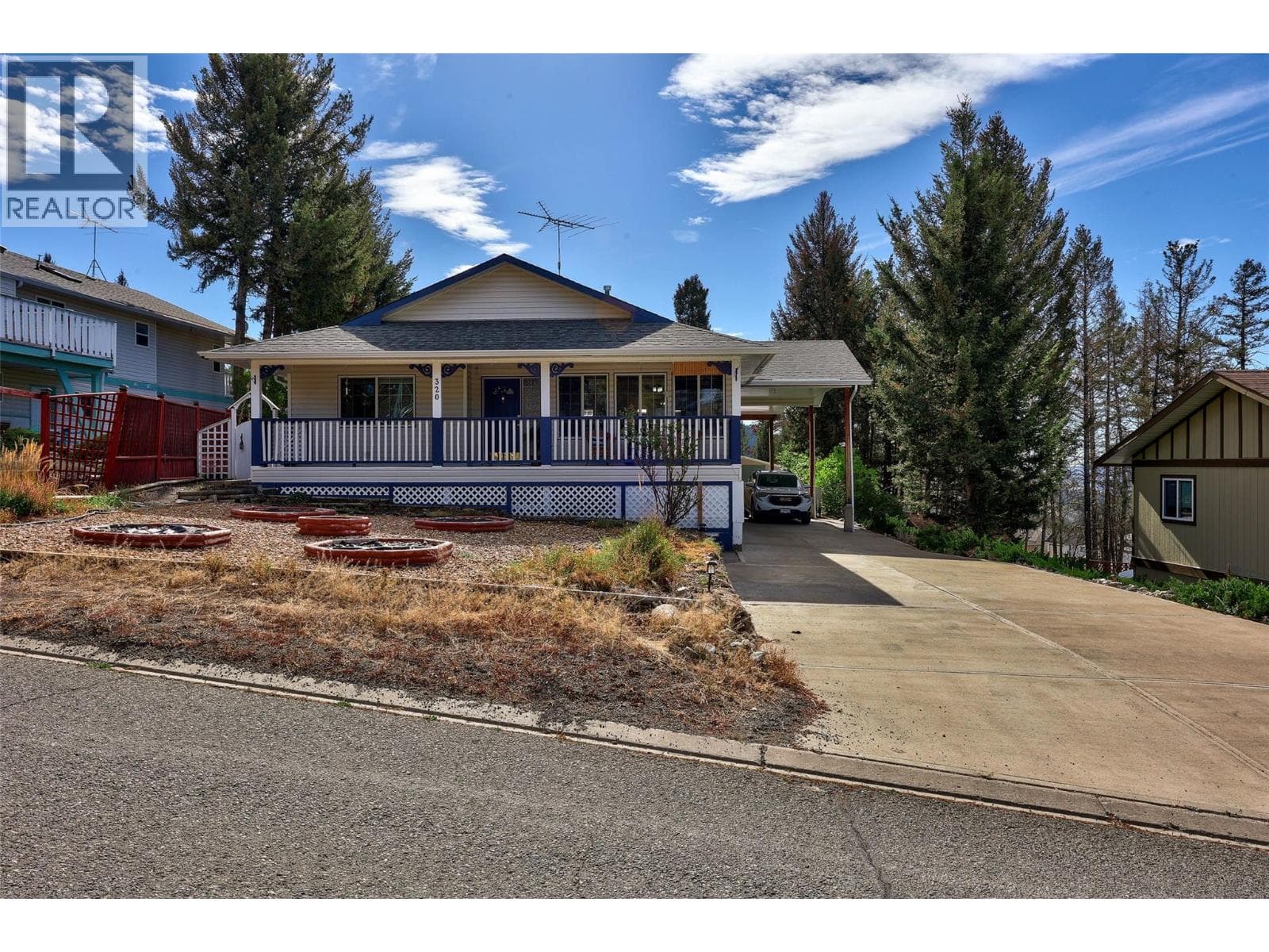 320 LINDEN ROAD in