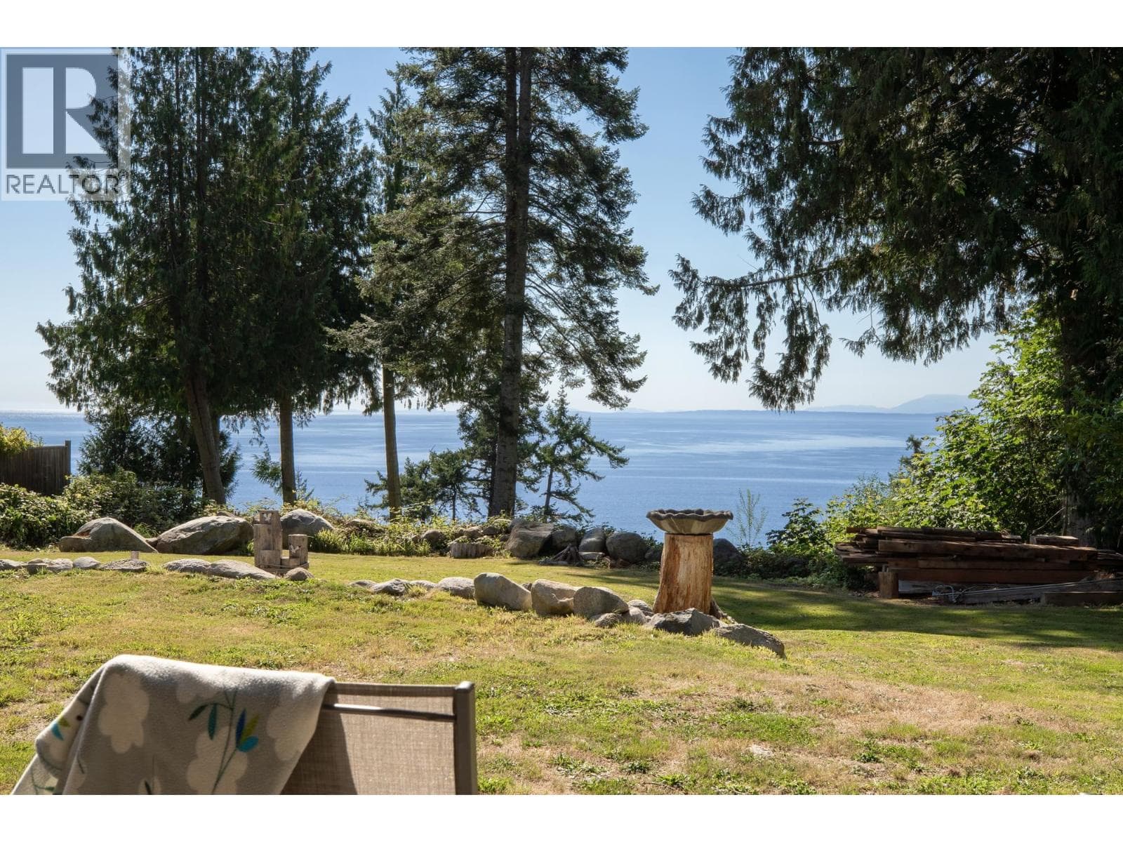 7835 REDROOFFS ROAD in