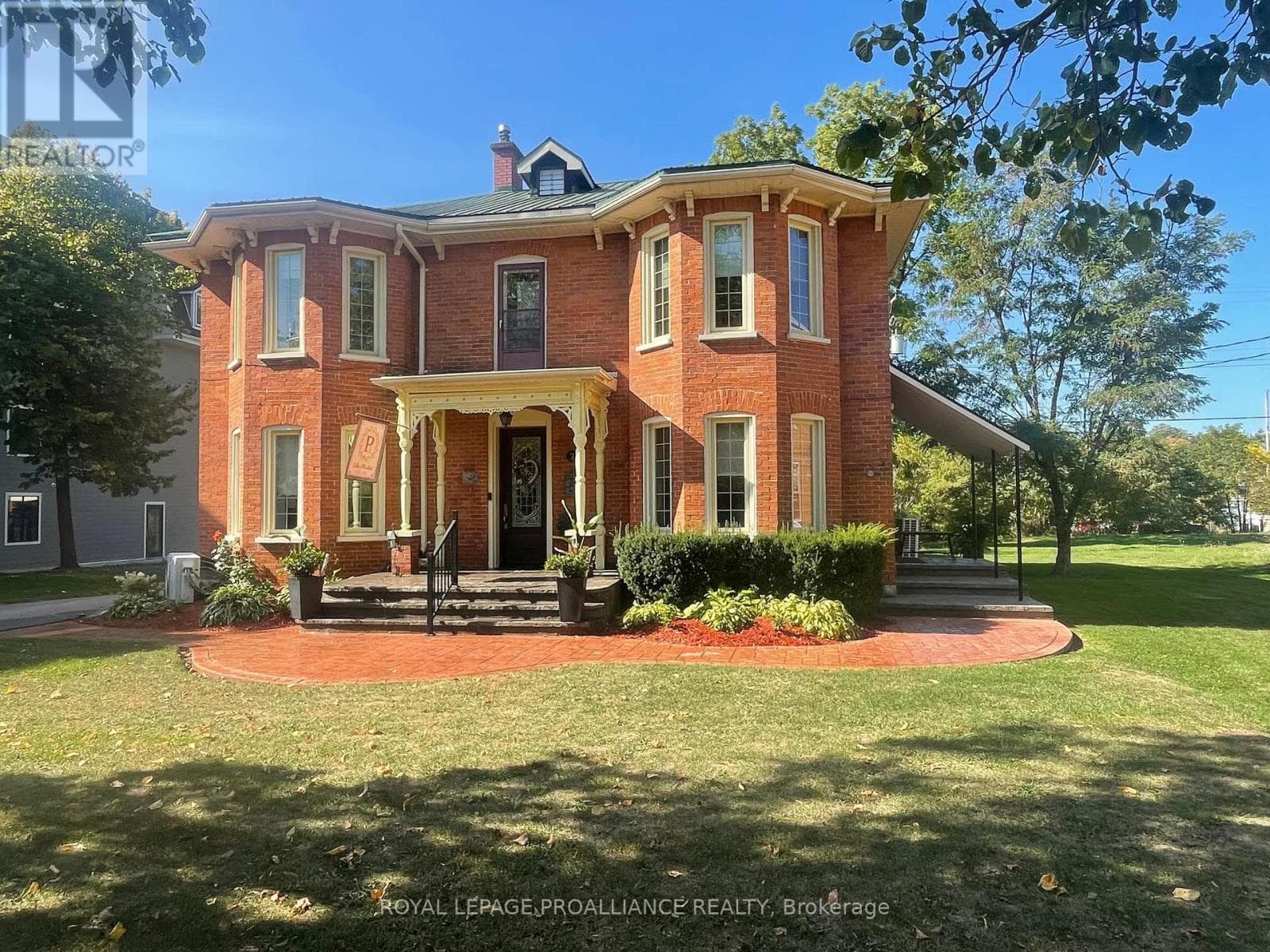 7 FORSYTH STREET in