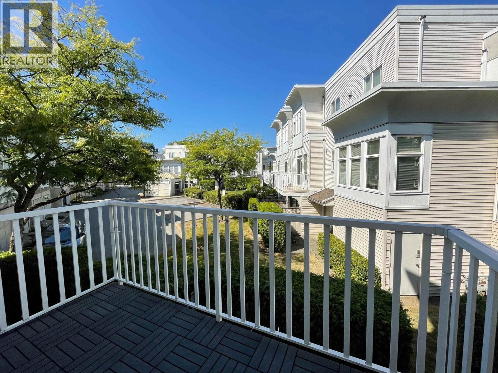 40 12331 MCNEELY DRIVE in East Camble