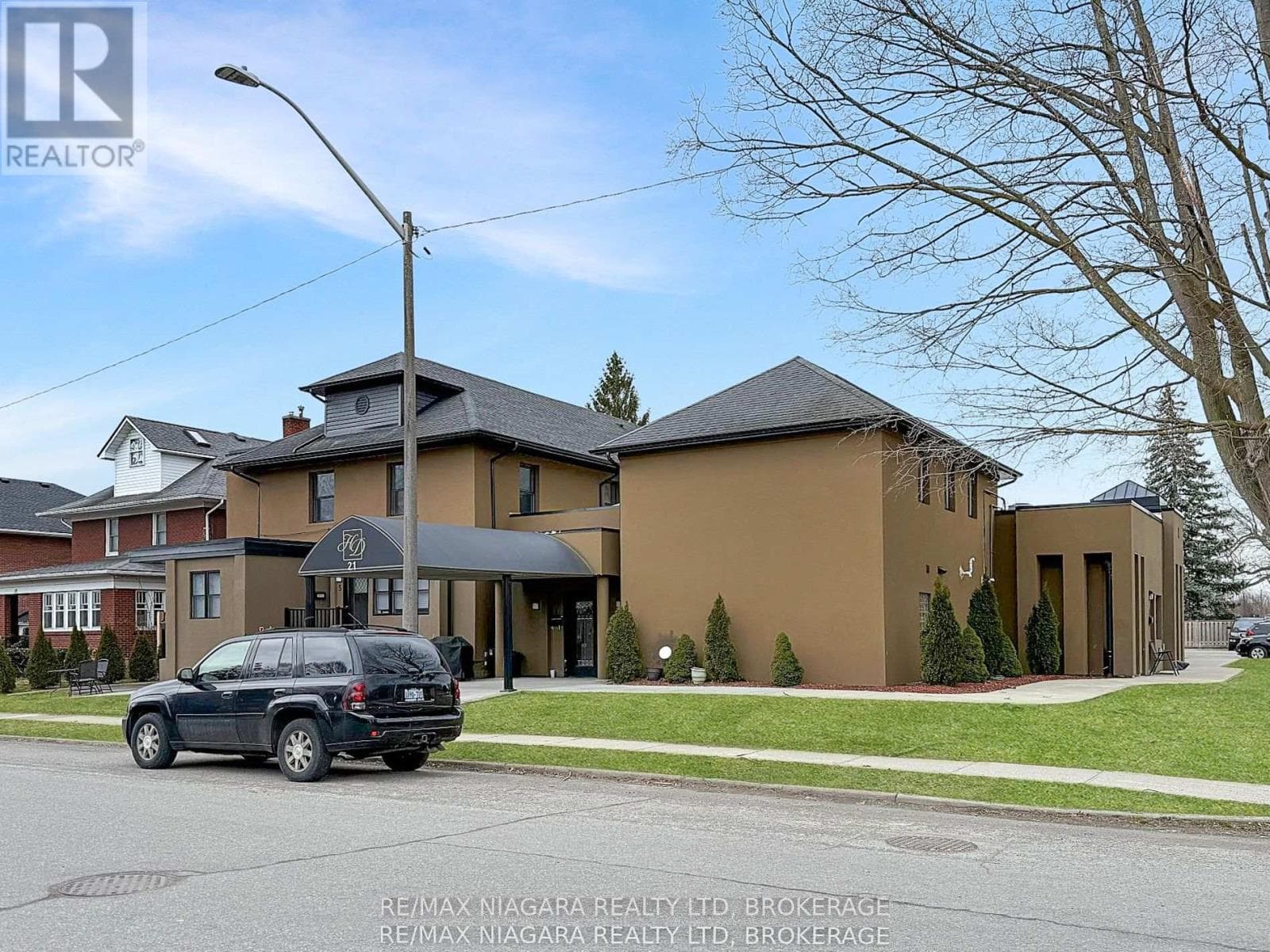 21 WINTEMUTE STREET in