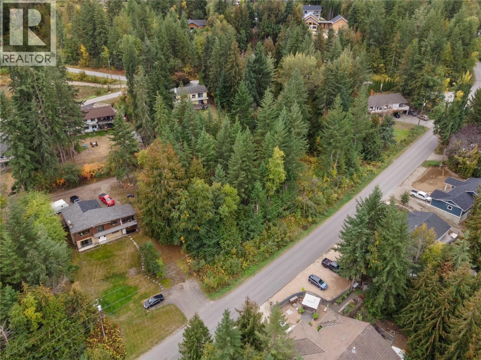 48 Centennial Drive in