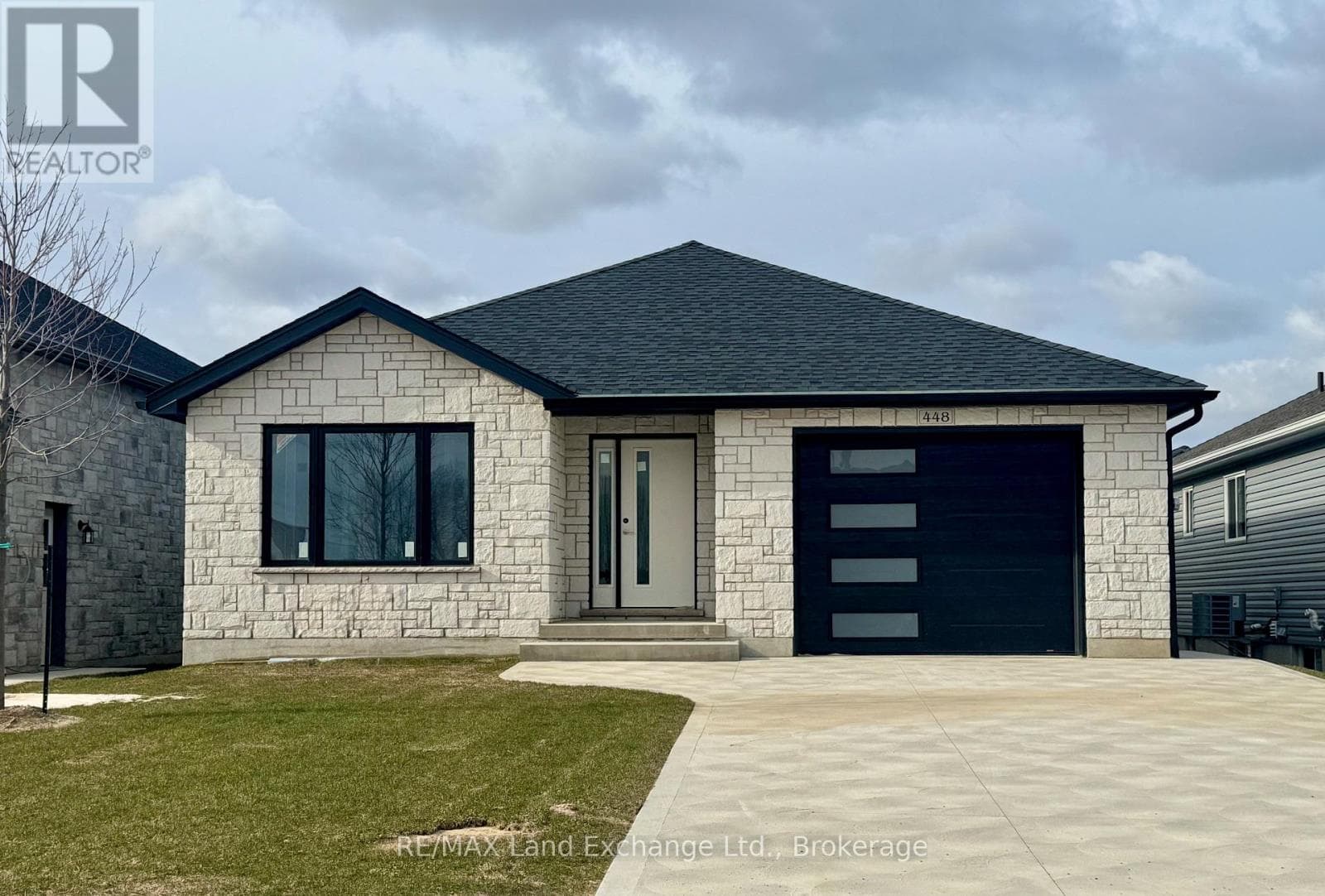 448 BURNSIDE STREET in
