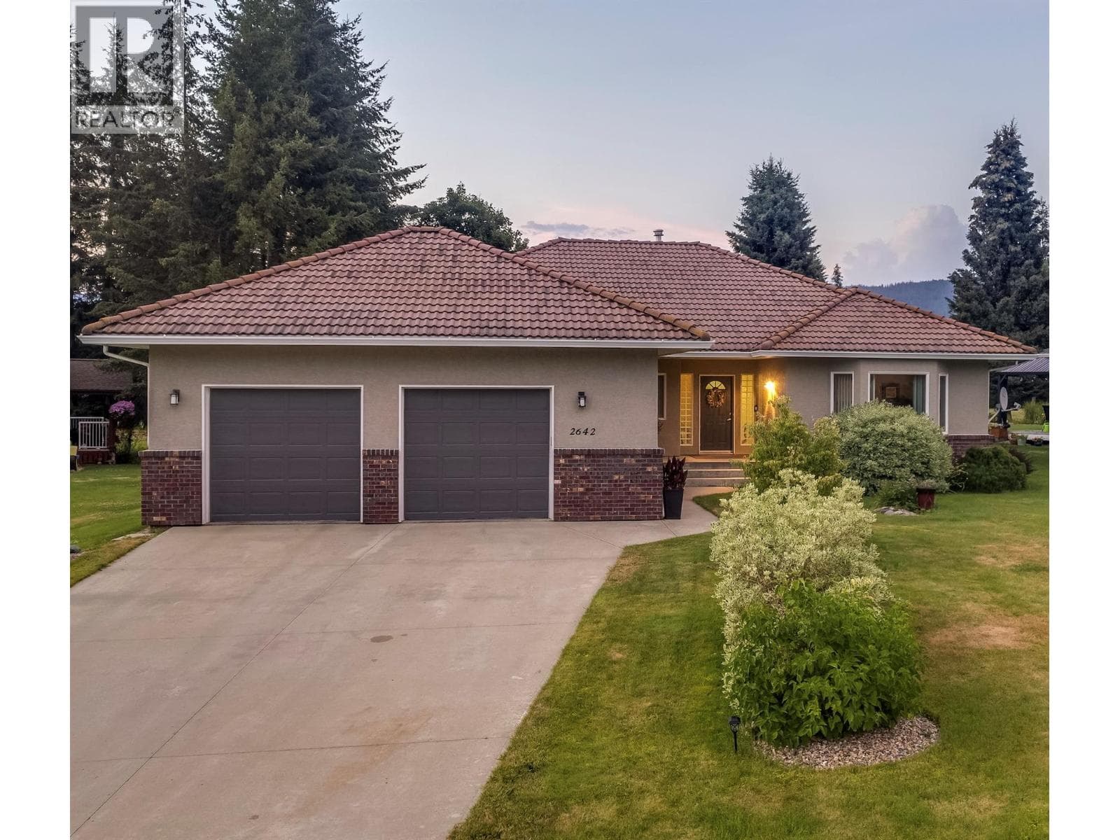 2642 GOLF VIEW PLAZA in