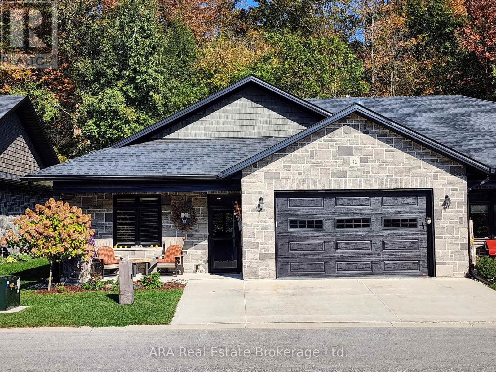 32 - 410 RIDGE ROAD in