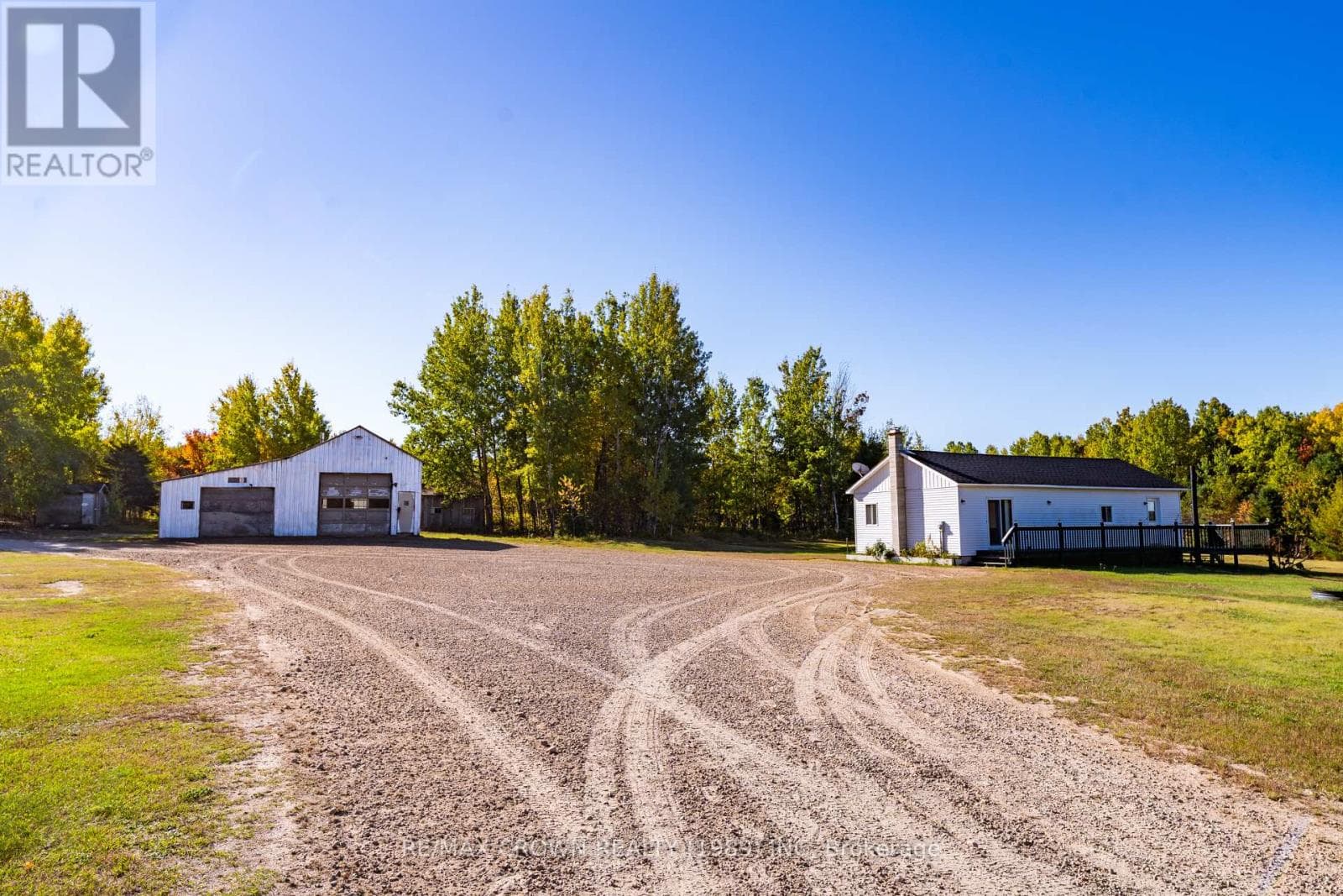 936 LAPLANTE ROAD in