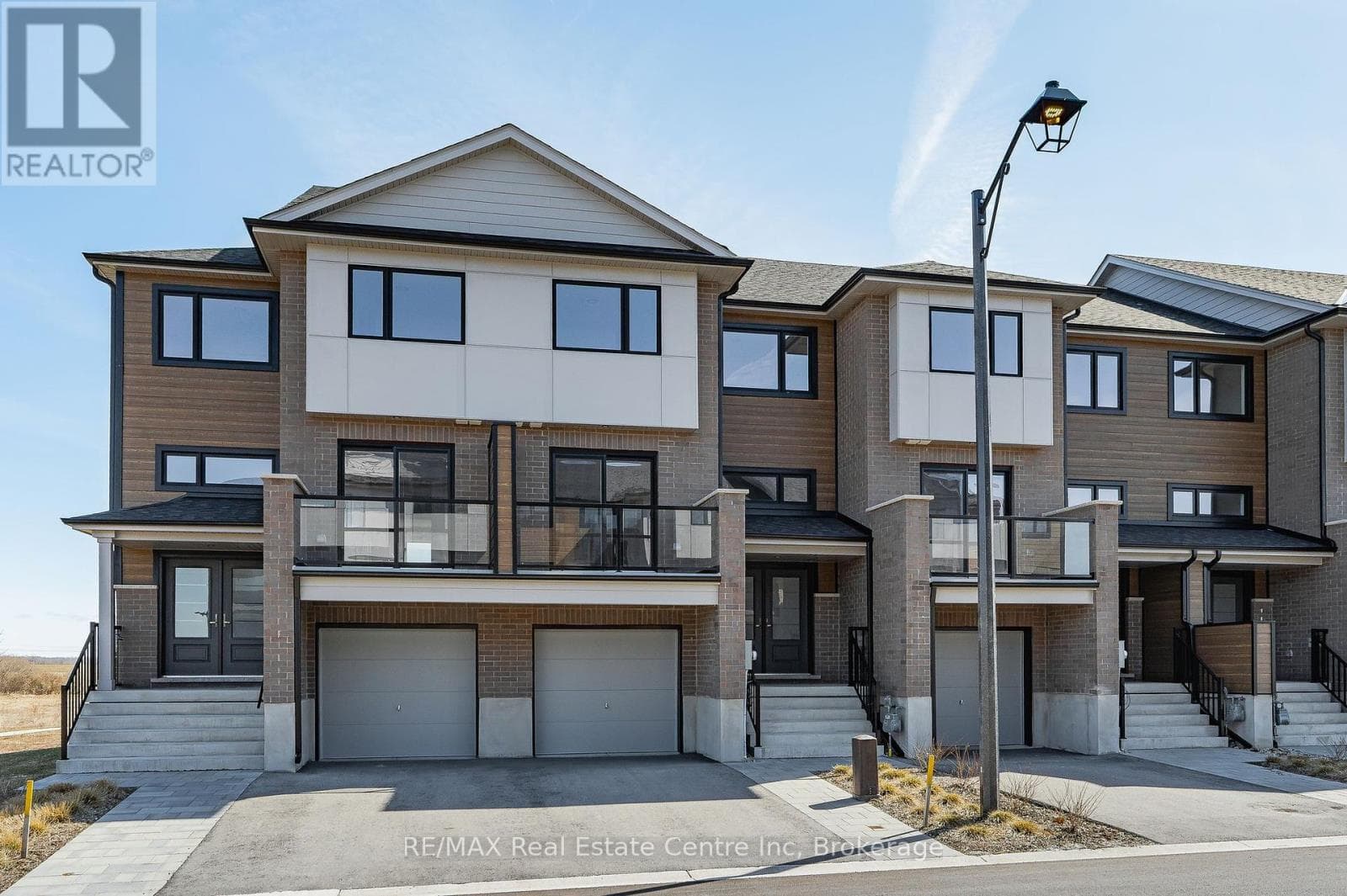182 BRIDGE CRESCENT UNIT 7 in