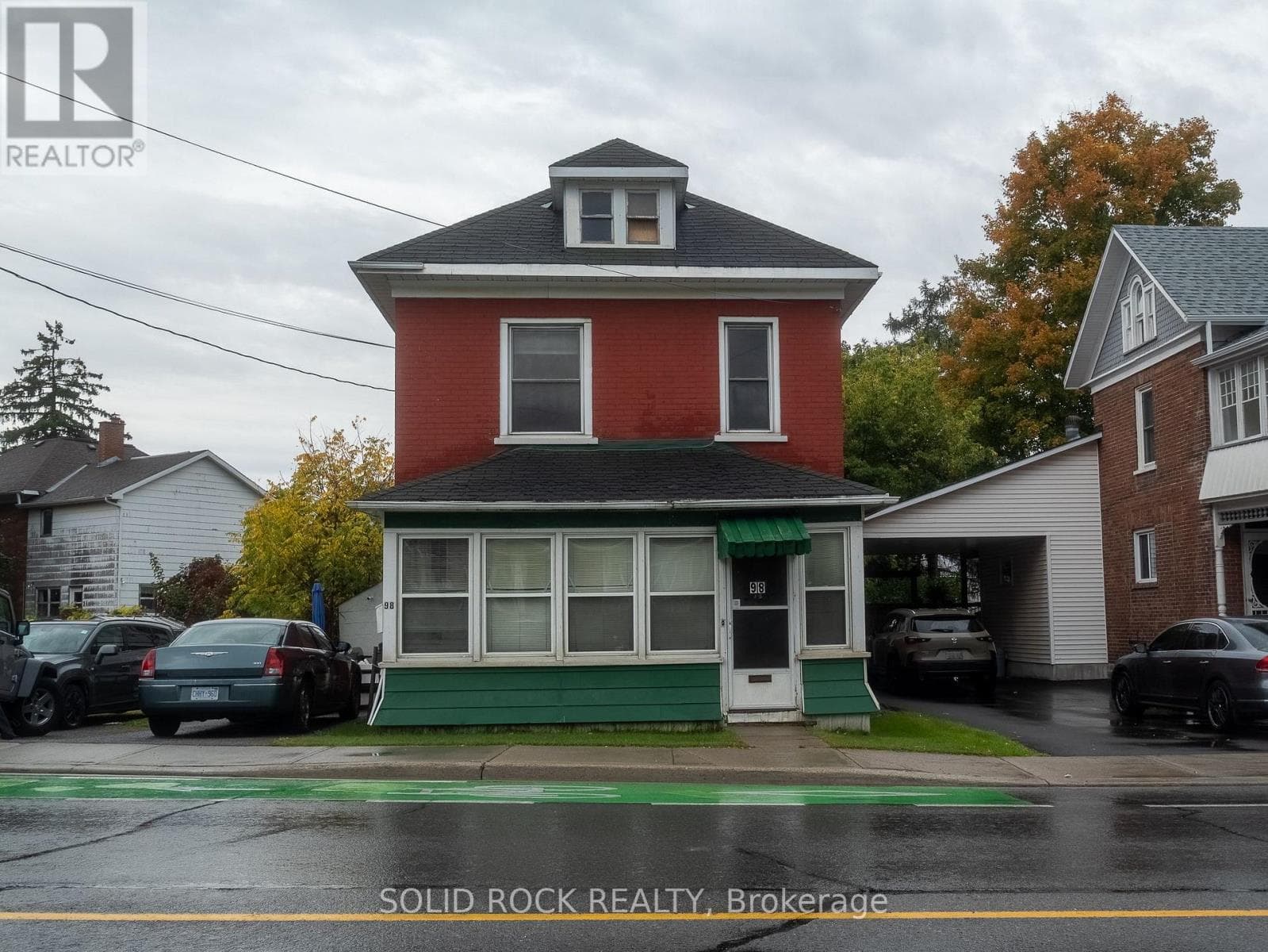 98 ELMSLEY STREET N in