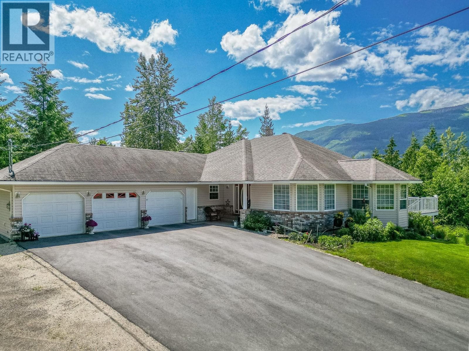 4340 SEDERBERG ROAD in