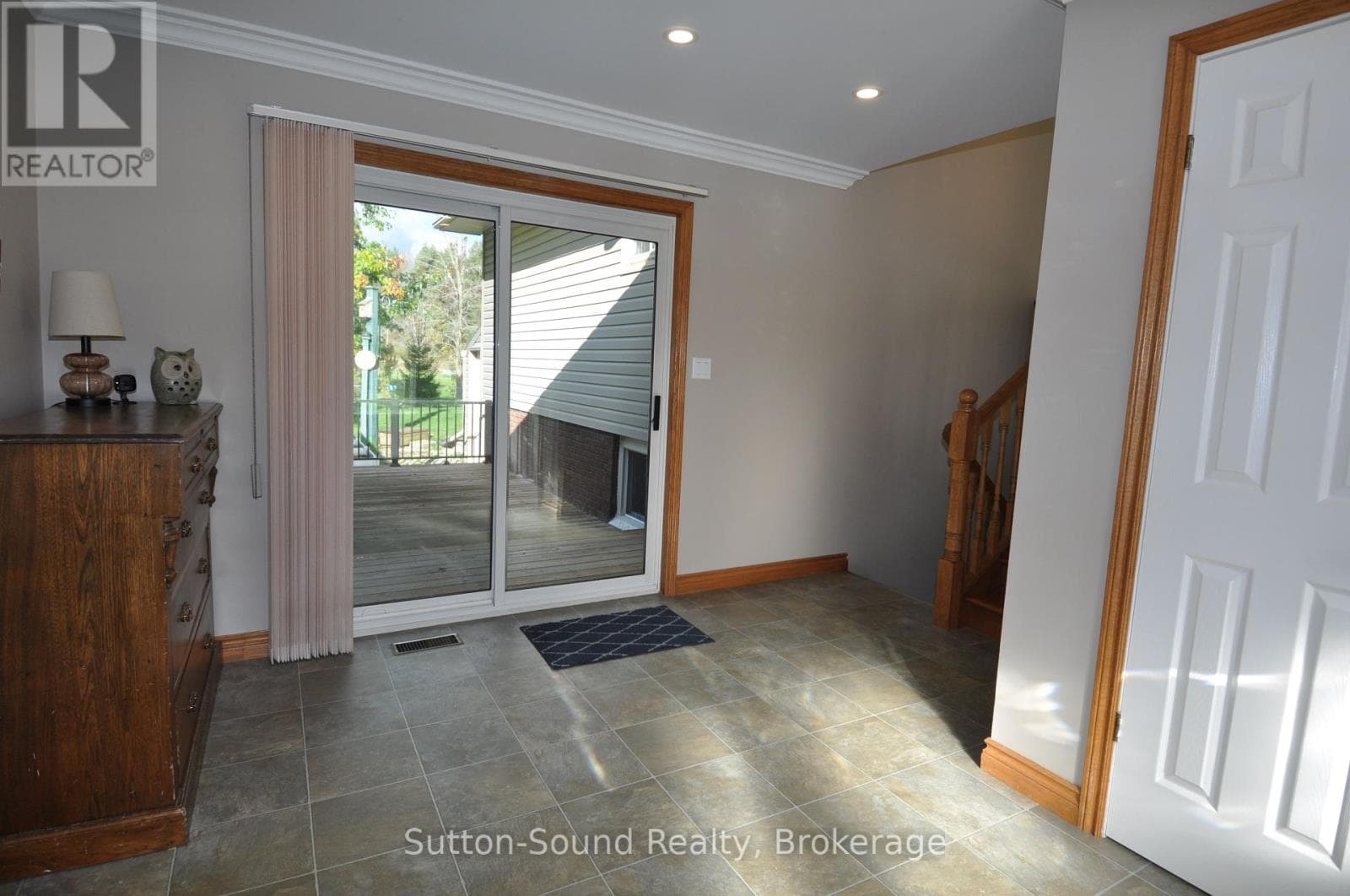 232 FINDEN STREET in