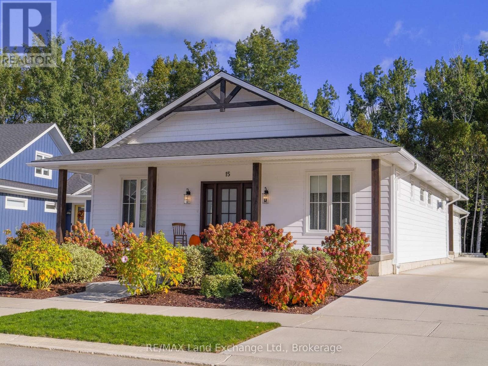15 LAKEFOREST DRIVE in