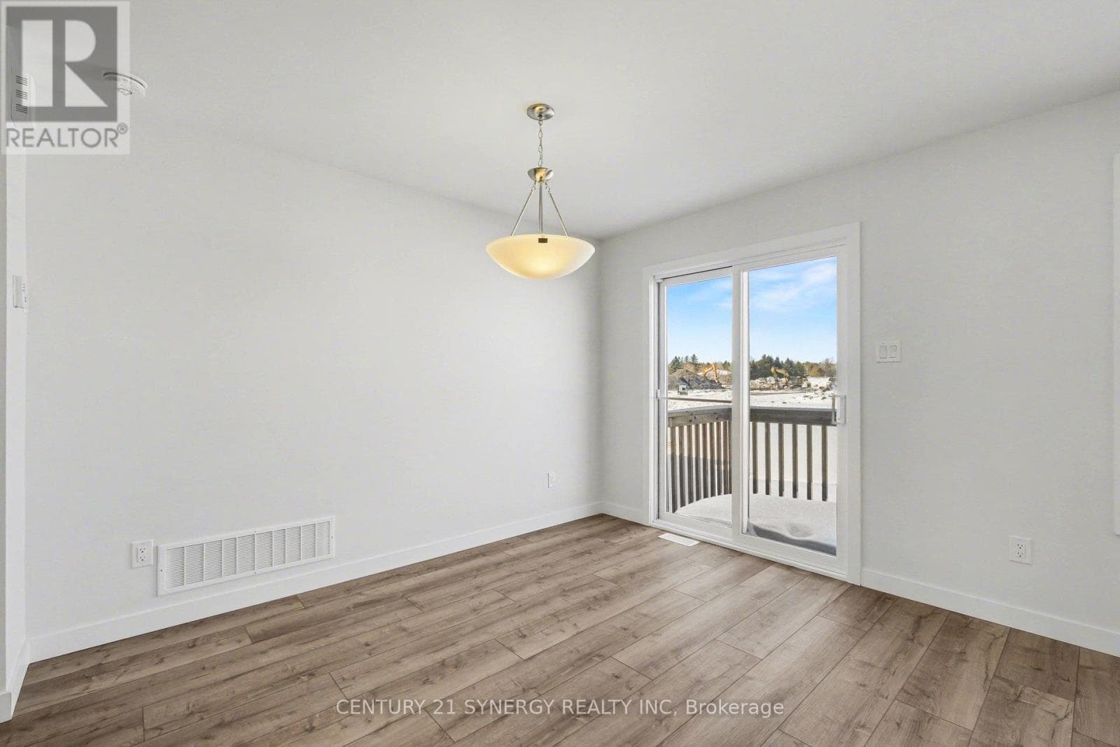 21 HELEN STREET in