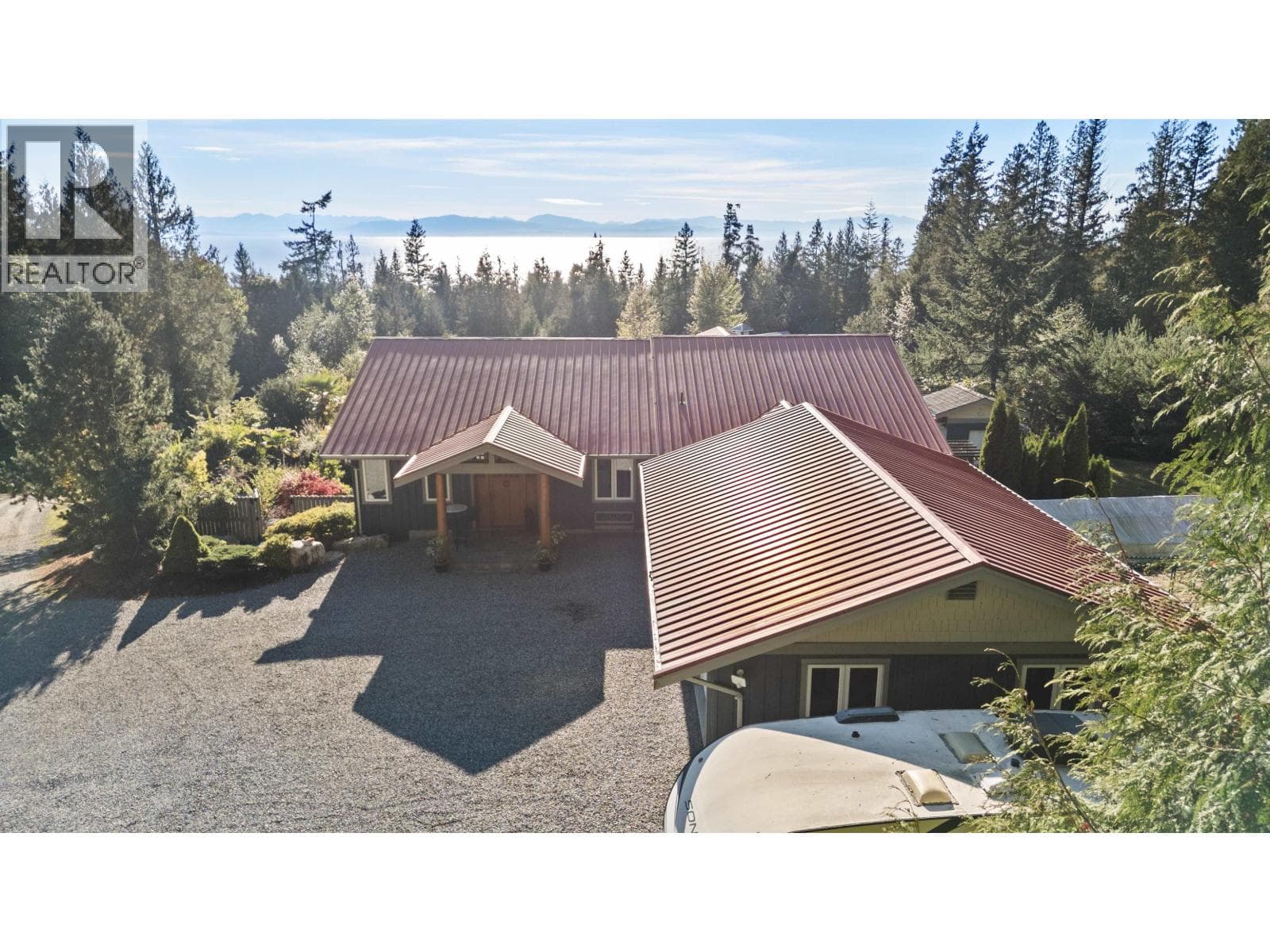 2440 SUNSHINE COAST HIGHWAY in