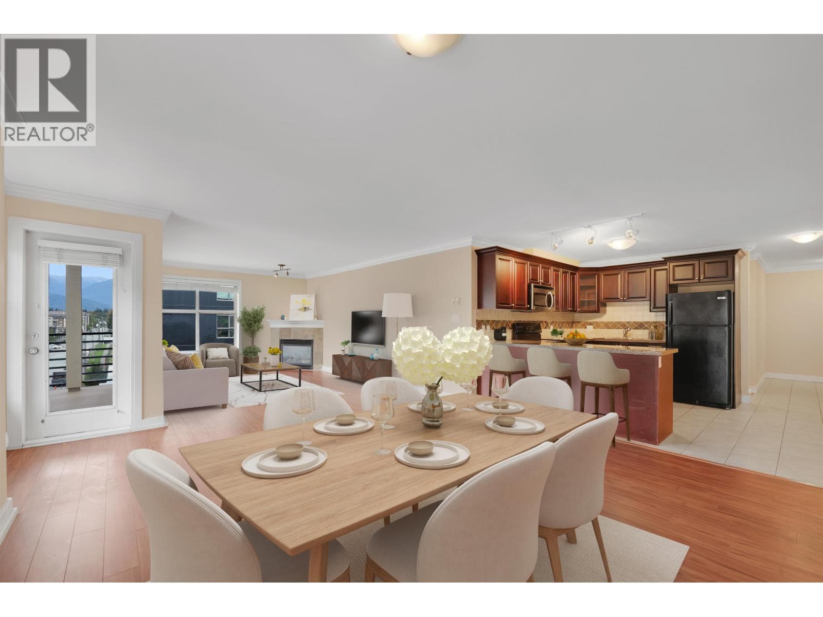 403 1310 VICTORIA STREET in