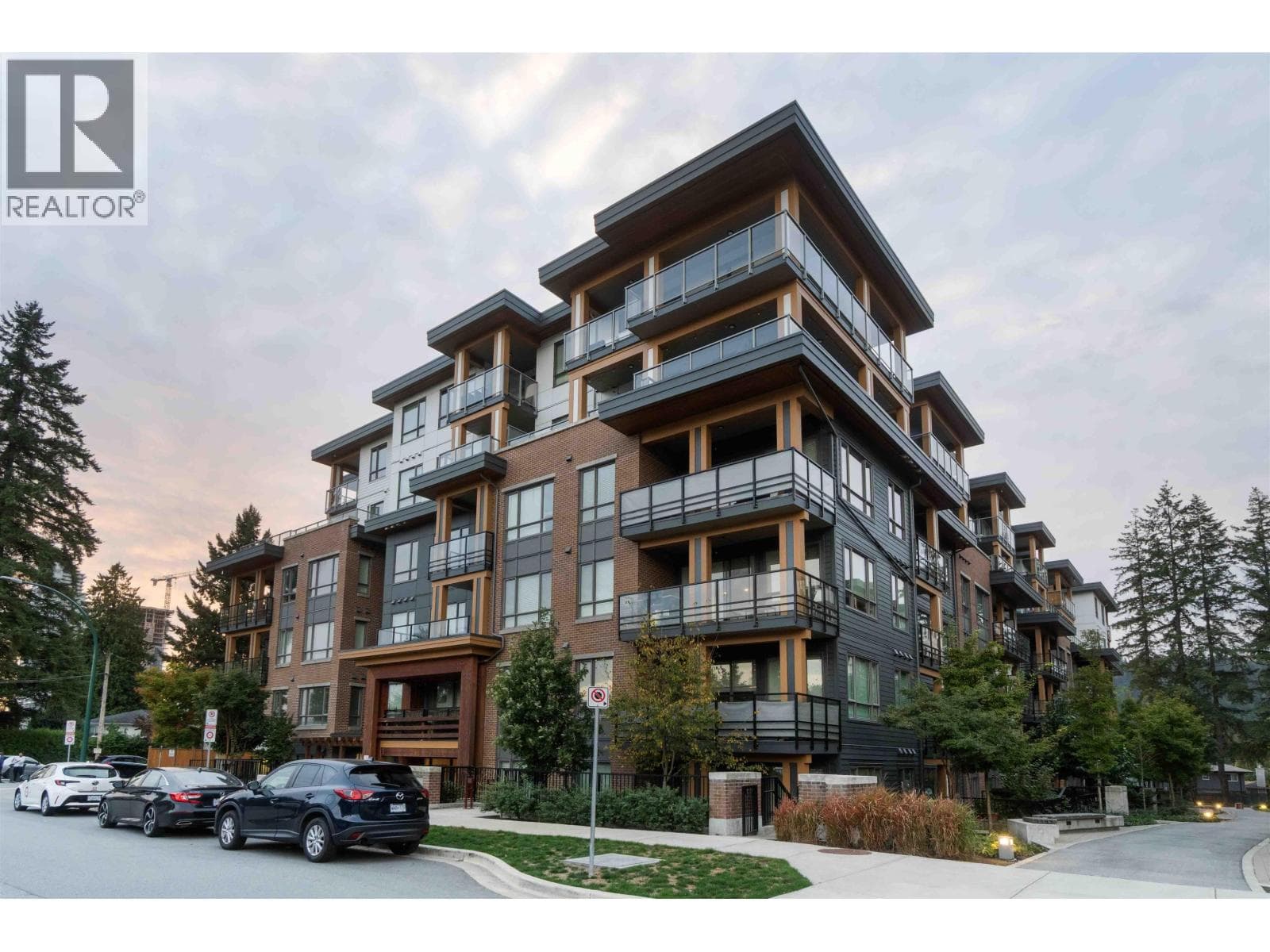 101 721 ANSKAR COURT in Cariboo-Burquitlam