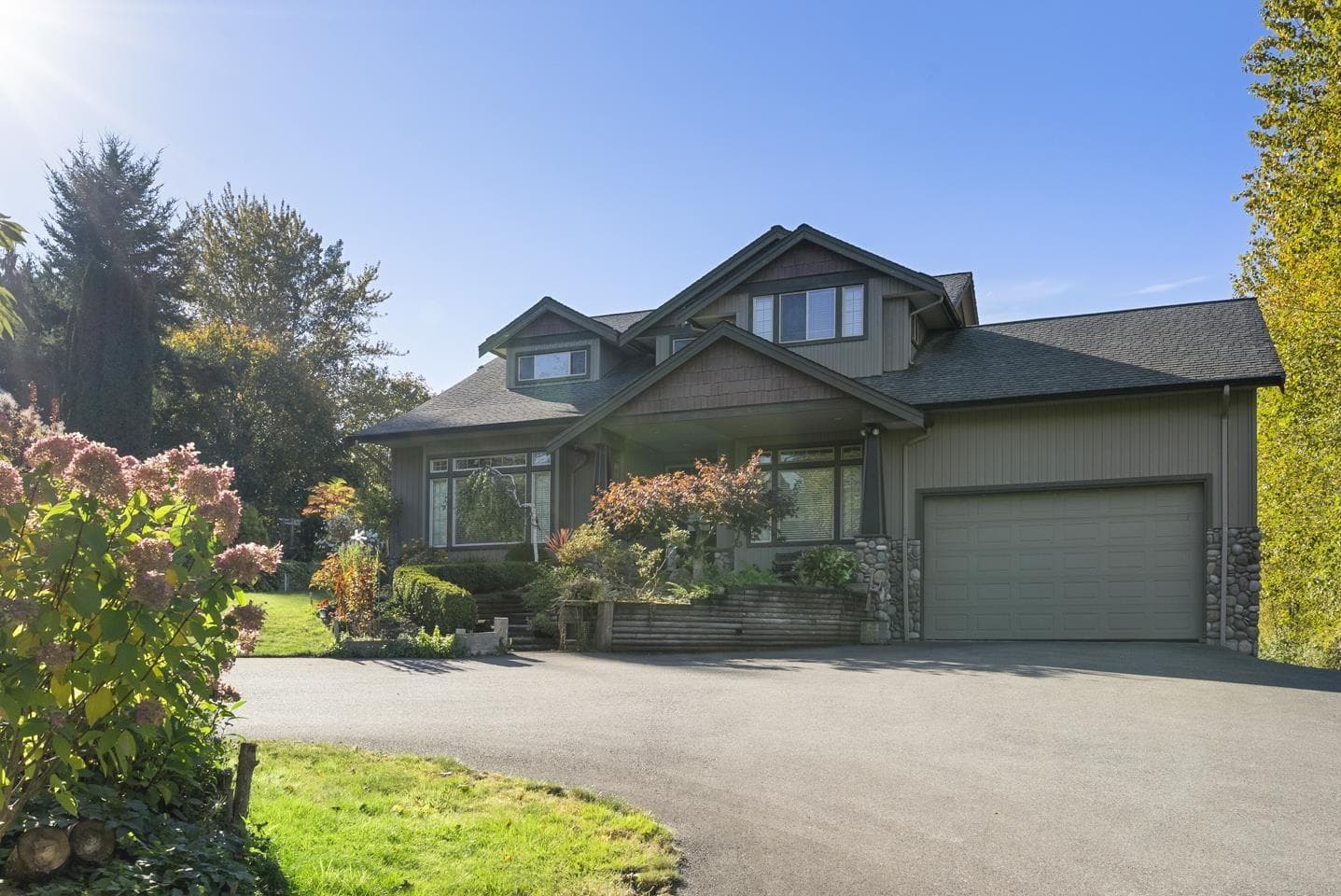 2 4615 232 STREET in Hopington