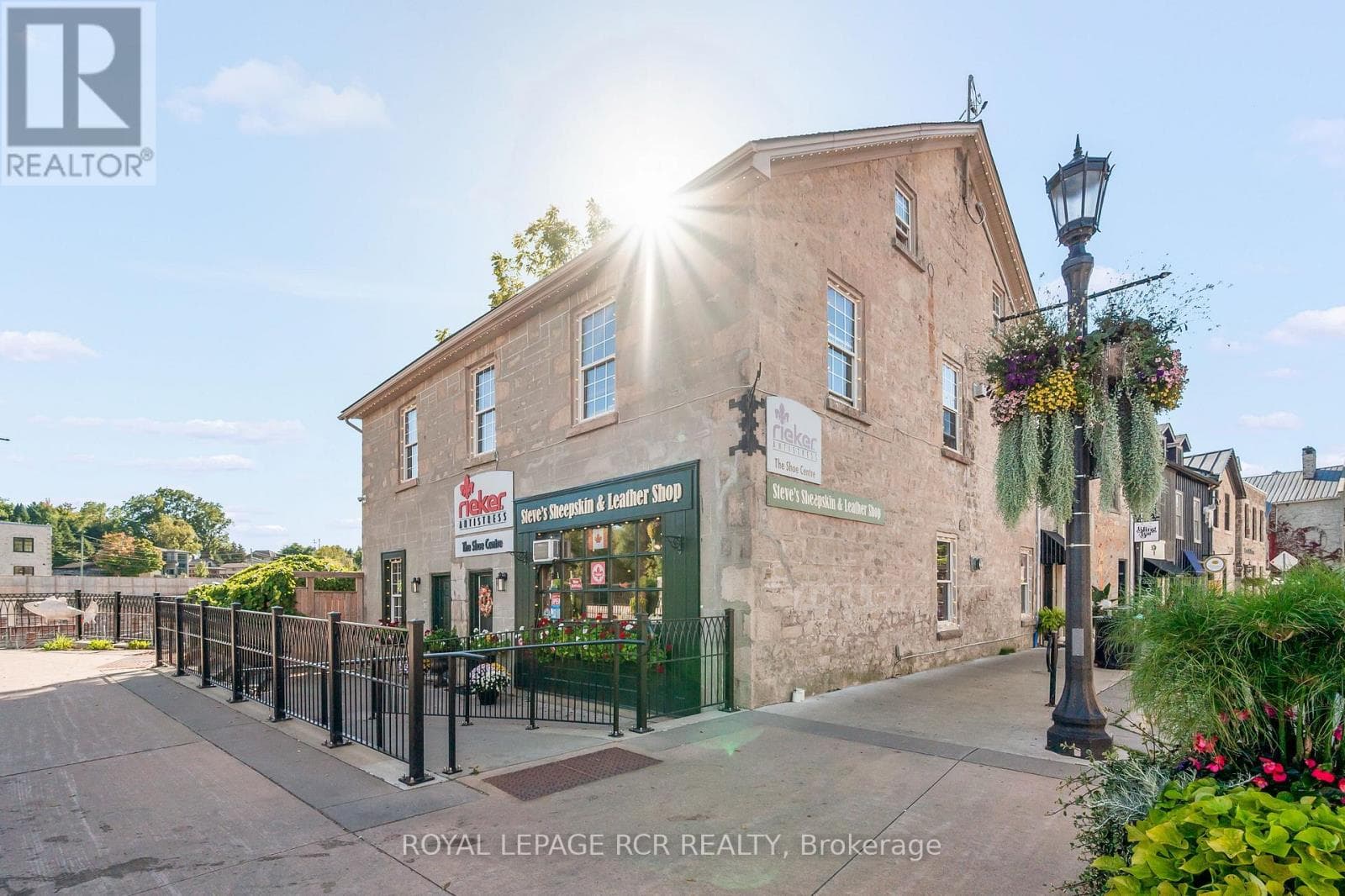 50 MILL STREET W in