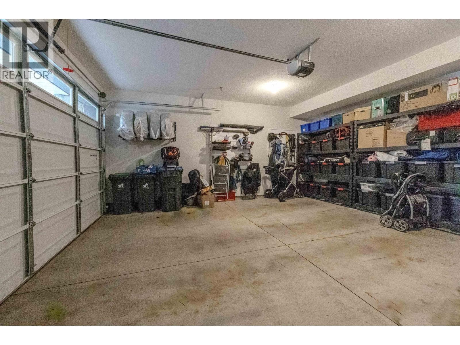 46 39548 LOGGERS LANE in