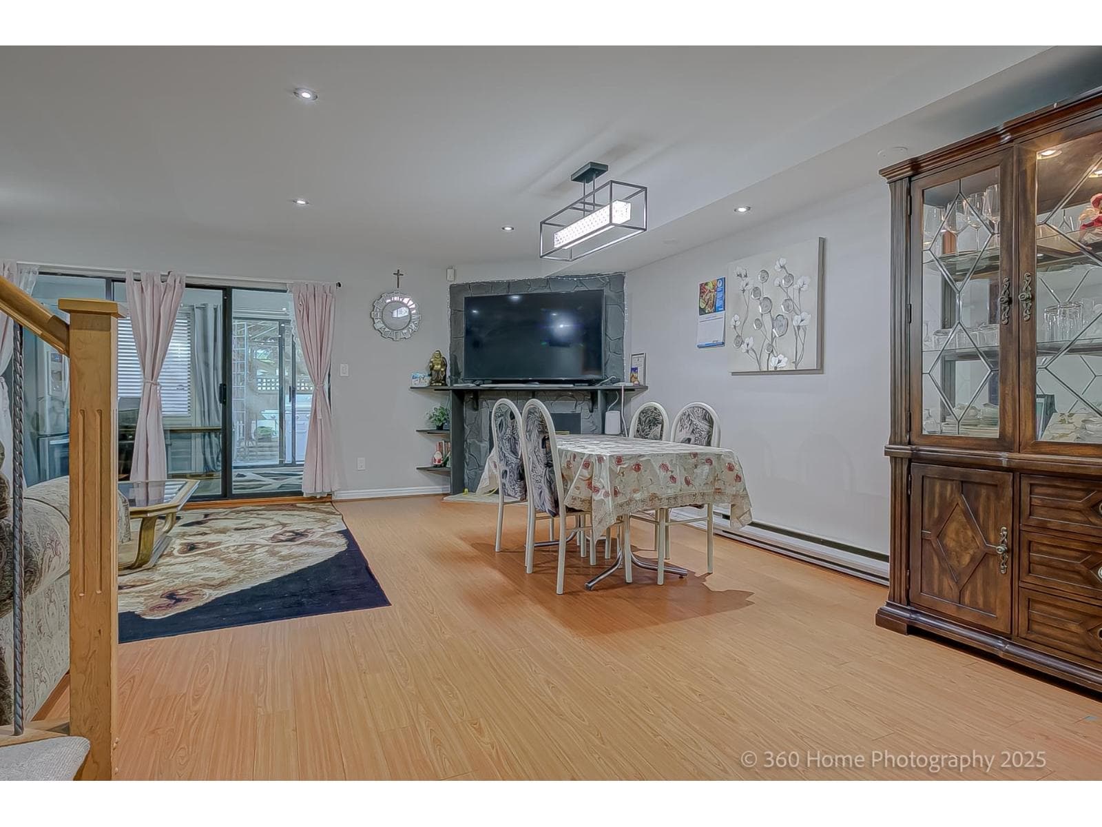 35 7533 140 STREET in Newton